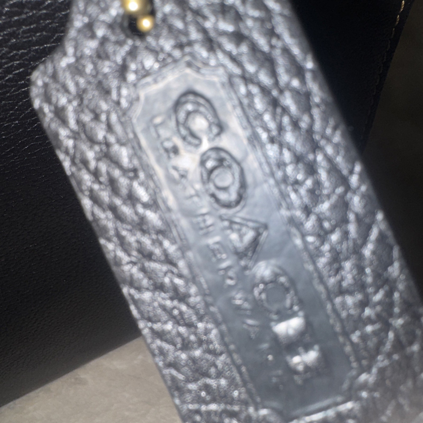 Coach 879 Glove-tanned Pebble Leather Cashin Tote 2 Black BNWT