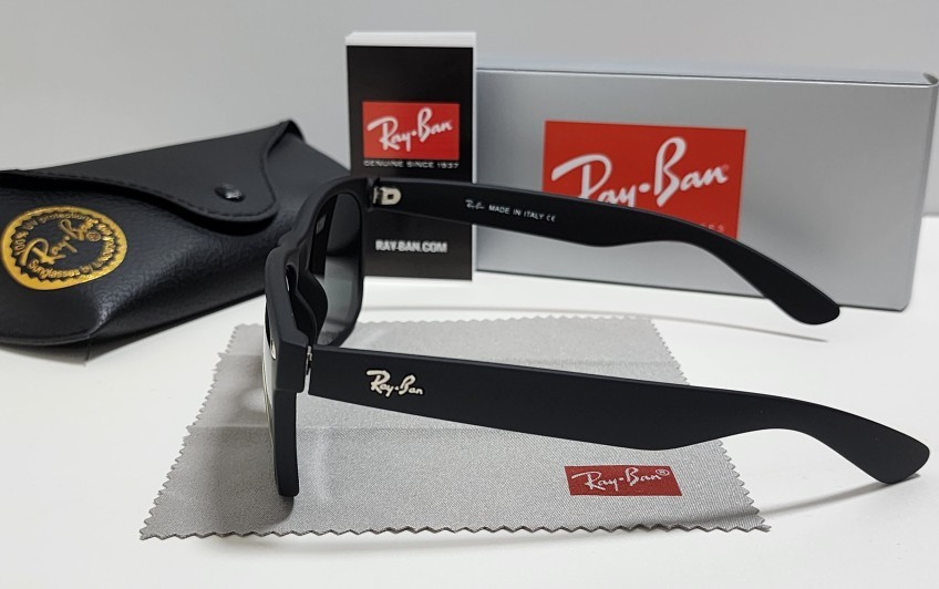Ray-Ban RB2140 Classic Wayfarer Sunglasses Black Frame Glass black Lens 50/22 mm