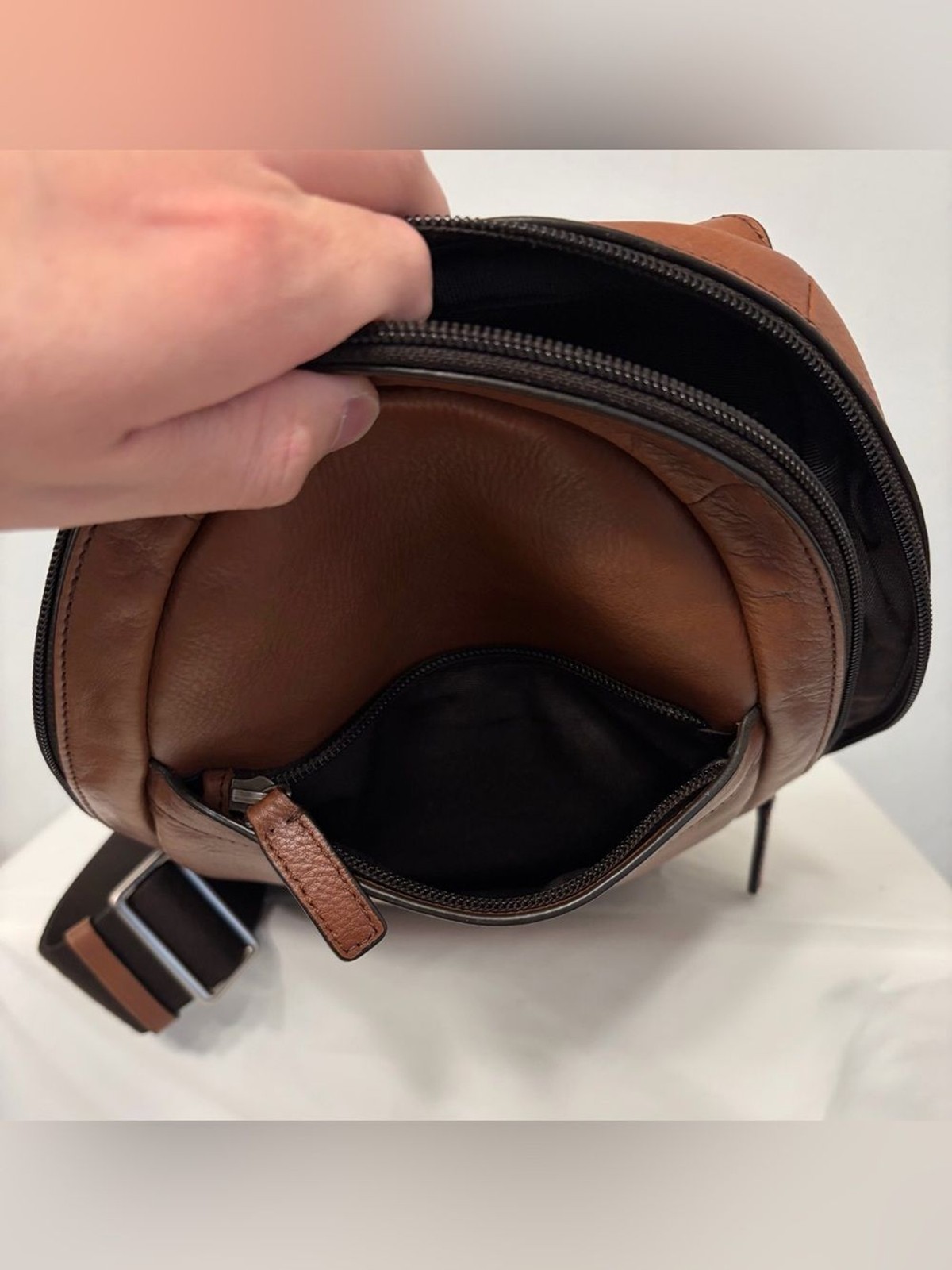 Coach Camden Leather Sling Pack (#F71344) in Tan Smoothed Leather w/ Black Strap