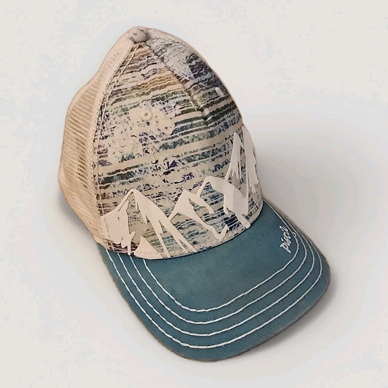 Pistil Mountaintops Trucker Hat Women’s One Size Snap Back Mesh Adjustable
