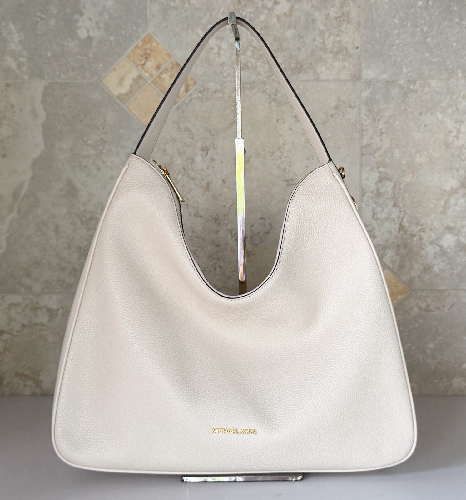 Michael Kors Nayla Medium Pebbled Leather Hobo Shoulder Bag Light Cream