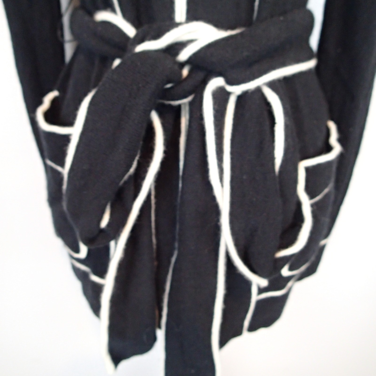 Madeleine Thompson black Cashmere Cardigan Long Sleeve sz S sweater belt pockets