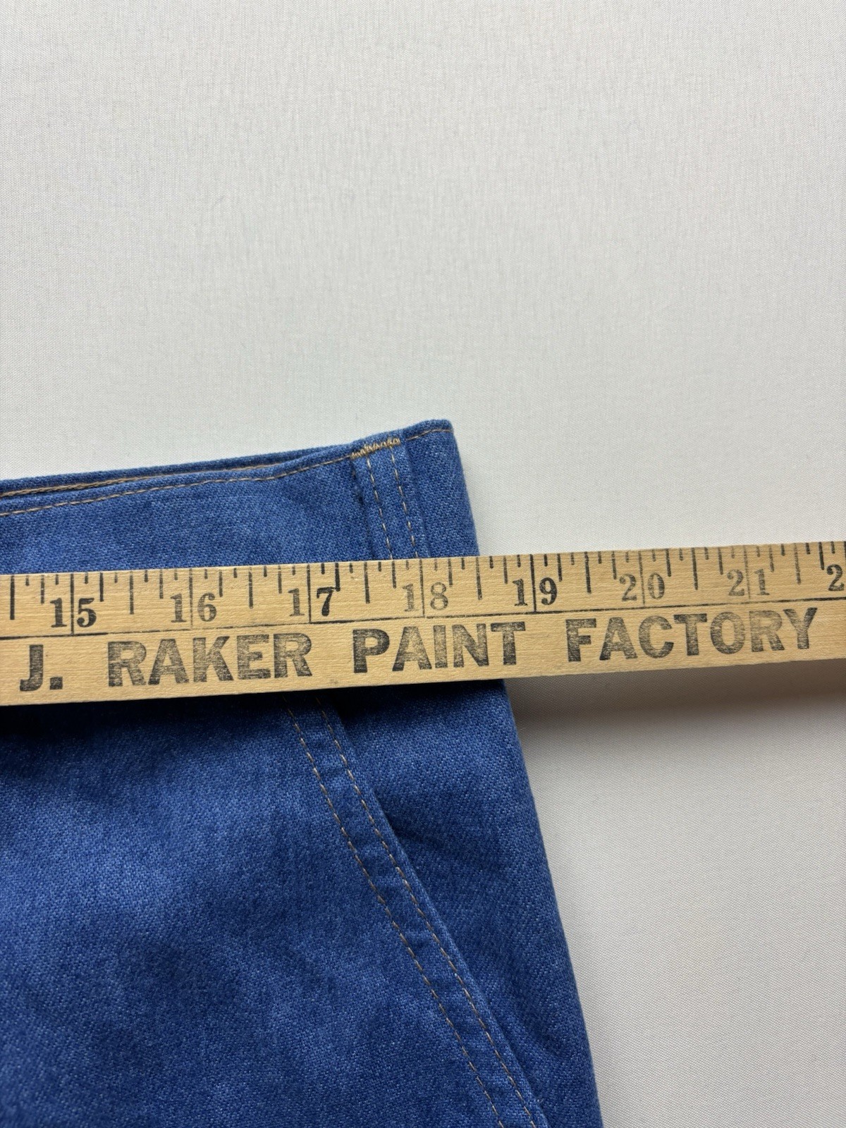 True Vtg 70 Made In USA Levi’s For Men With A Skosh More Room Orange Tab Jeans