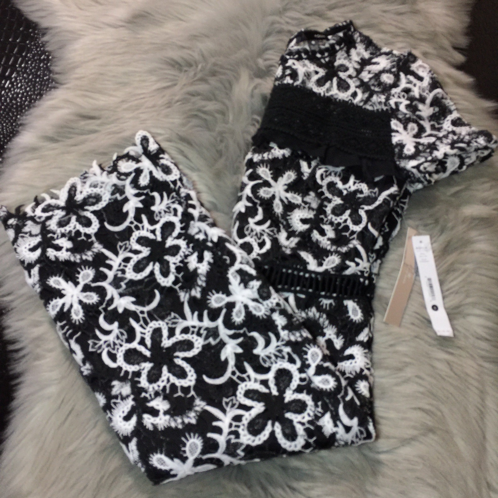 NWT Aqua Black White All Crochet Lace Dress Midi Size Small $118 Super Cute!