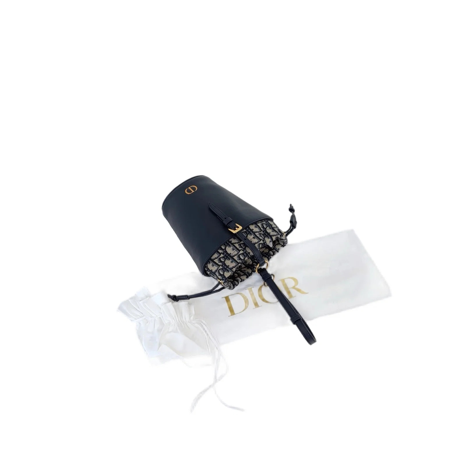 Dior Bucket Black Beige Navy Oblique Calfskin (pa072426a0r)