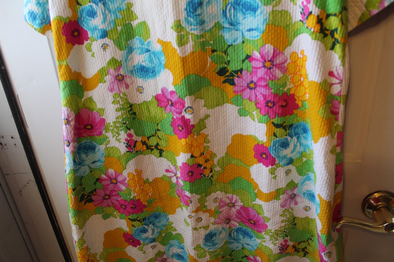 M/L VTG 60’S SHAKER SQUARE BY BILL SIMS MOD FLORAL FLOWER POWER HOUSE DRESS ROBE