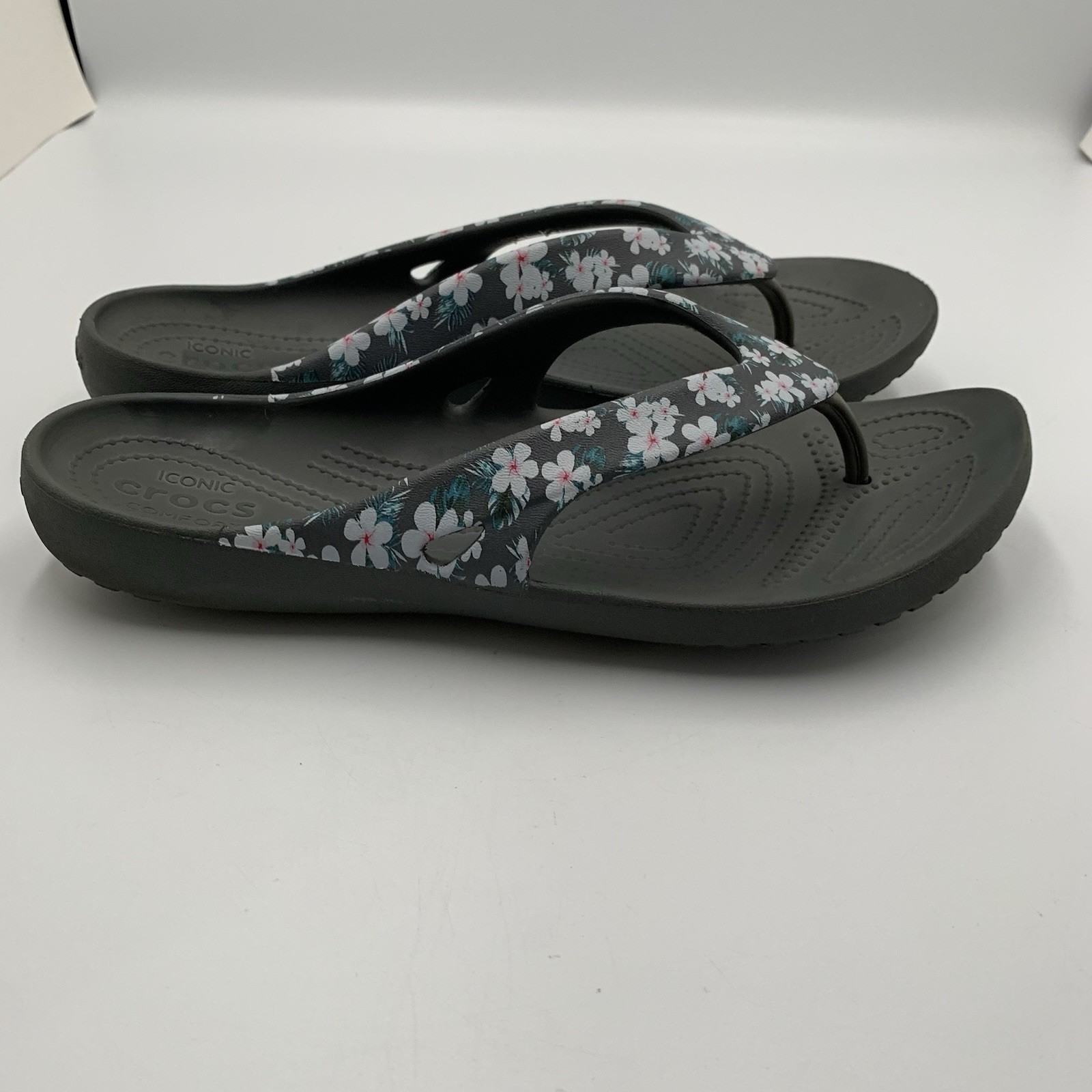 Crocs Womens Kadee ll Floral Thing Flip Flops Size 11