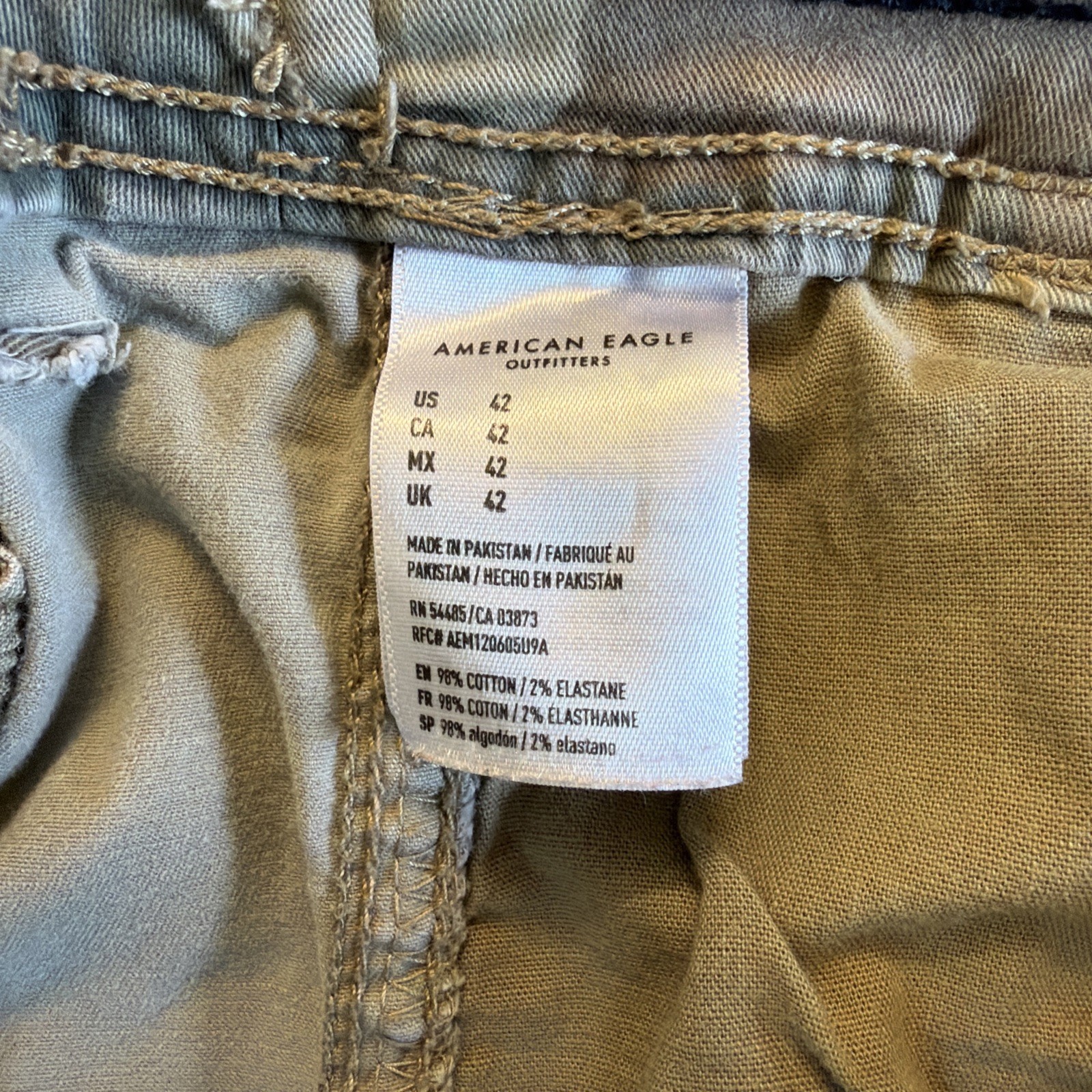American Eagle Cargo shorts Men’s 42 Woodland Camo Next Level Flex Classic Y2K