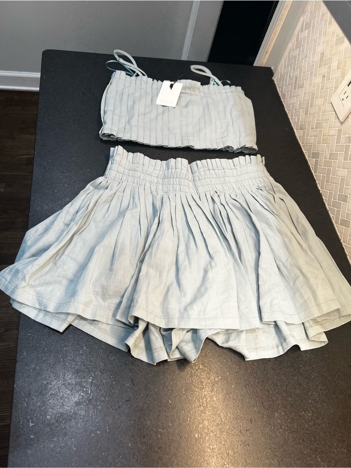 Women’s Shorts & cropped top set- Light Gray – NWT