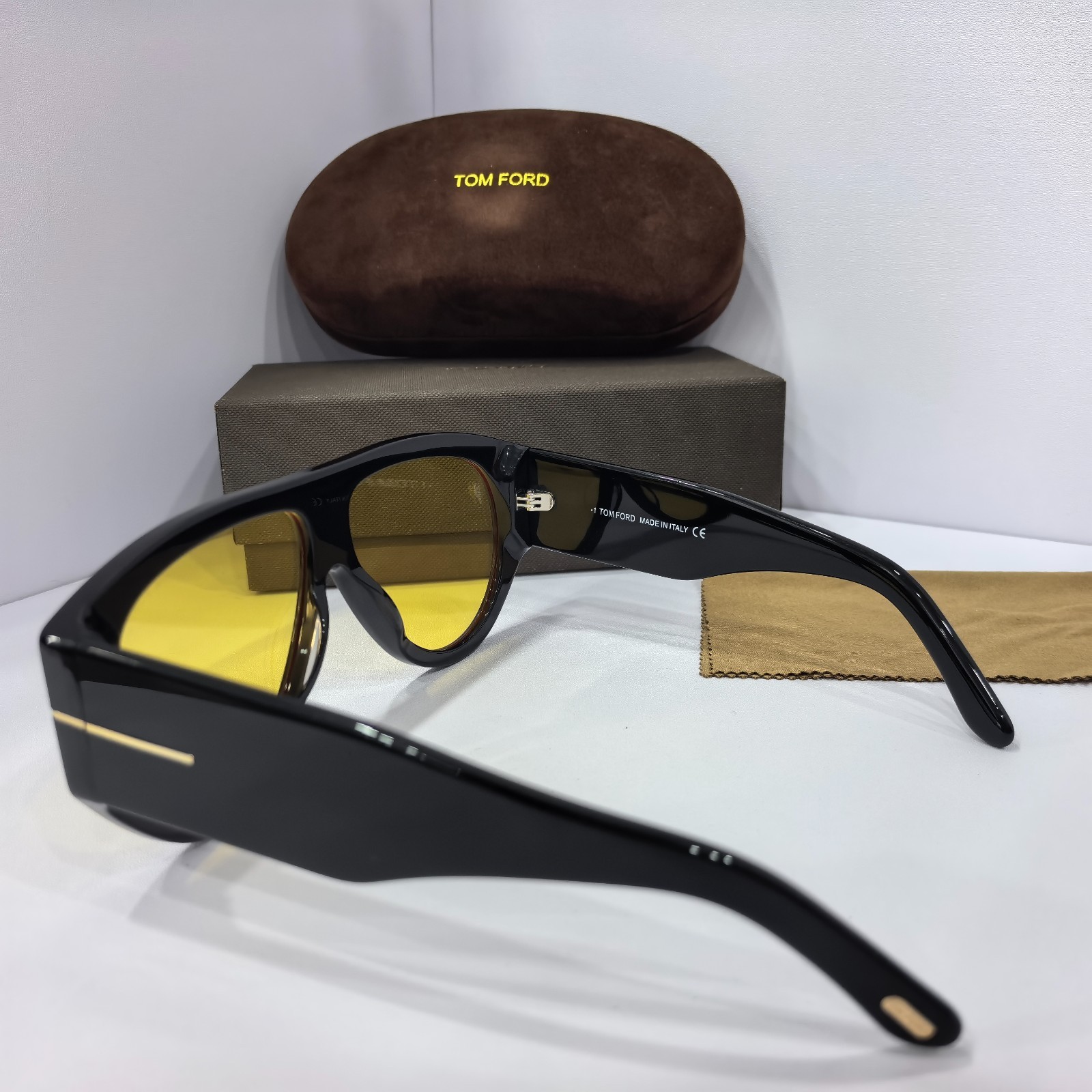 Tom Ford BRONSON 56E large black frame with yellow lens sunglasses FT1044