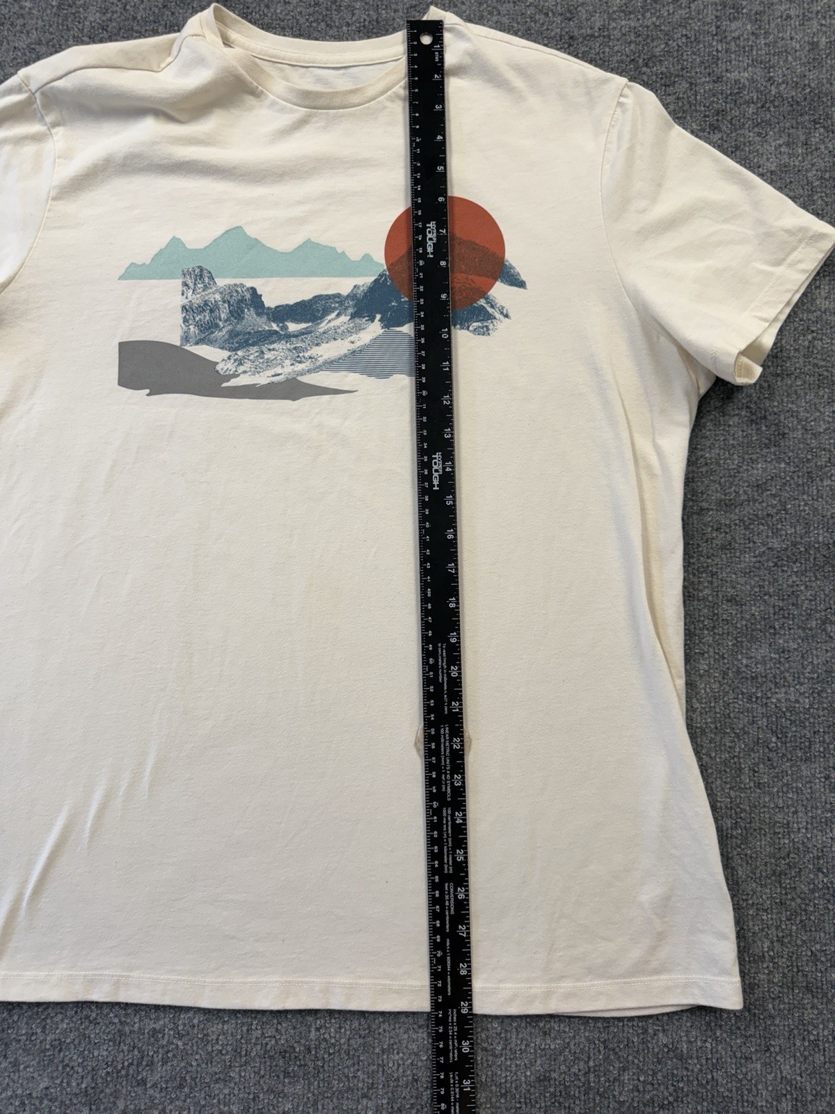 Goodfellow Men’s Ivory Mountain Scene with Sun XL