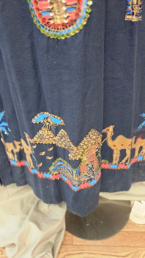 Ladies Egyptian caftan