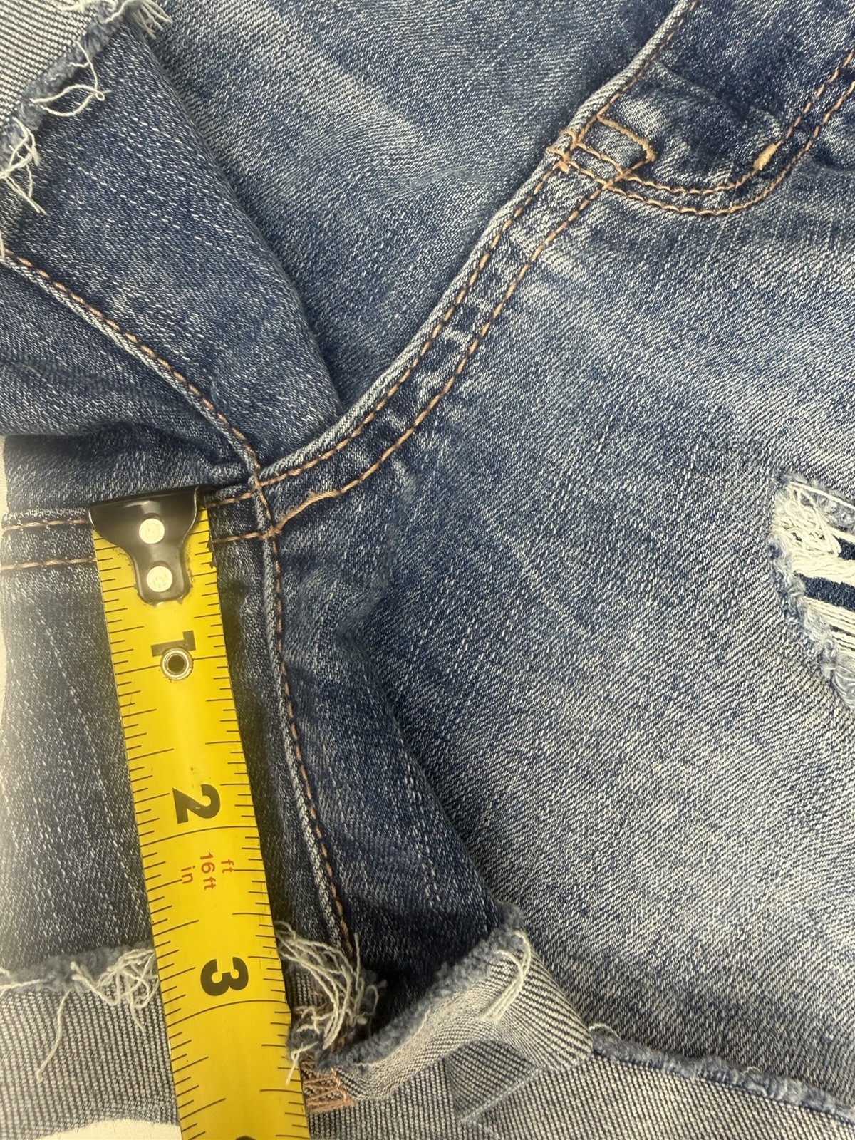 American Eagle High Rise Shortie Denim Jean Shorts Women’s Size 8 Distressed