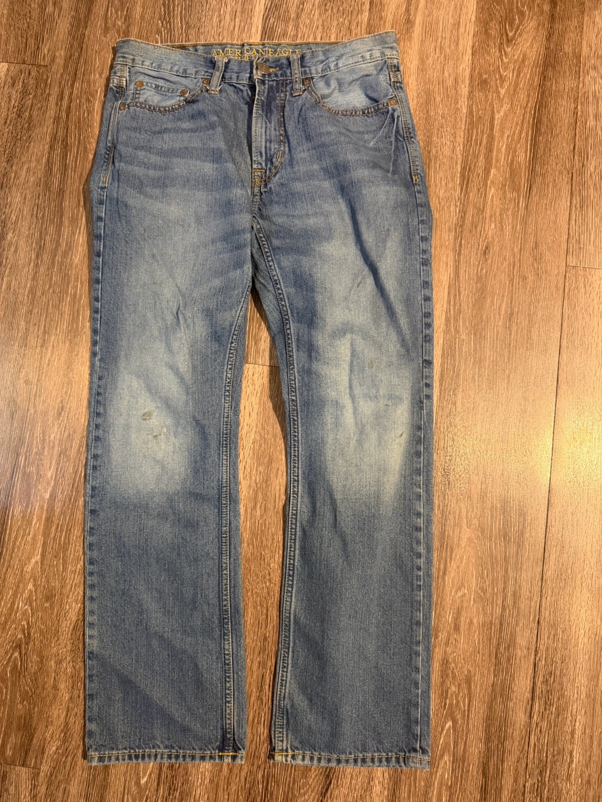 American Eagle Outfitters Original Straight Mid Rise Medium Wash Denim 30×30