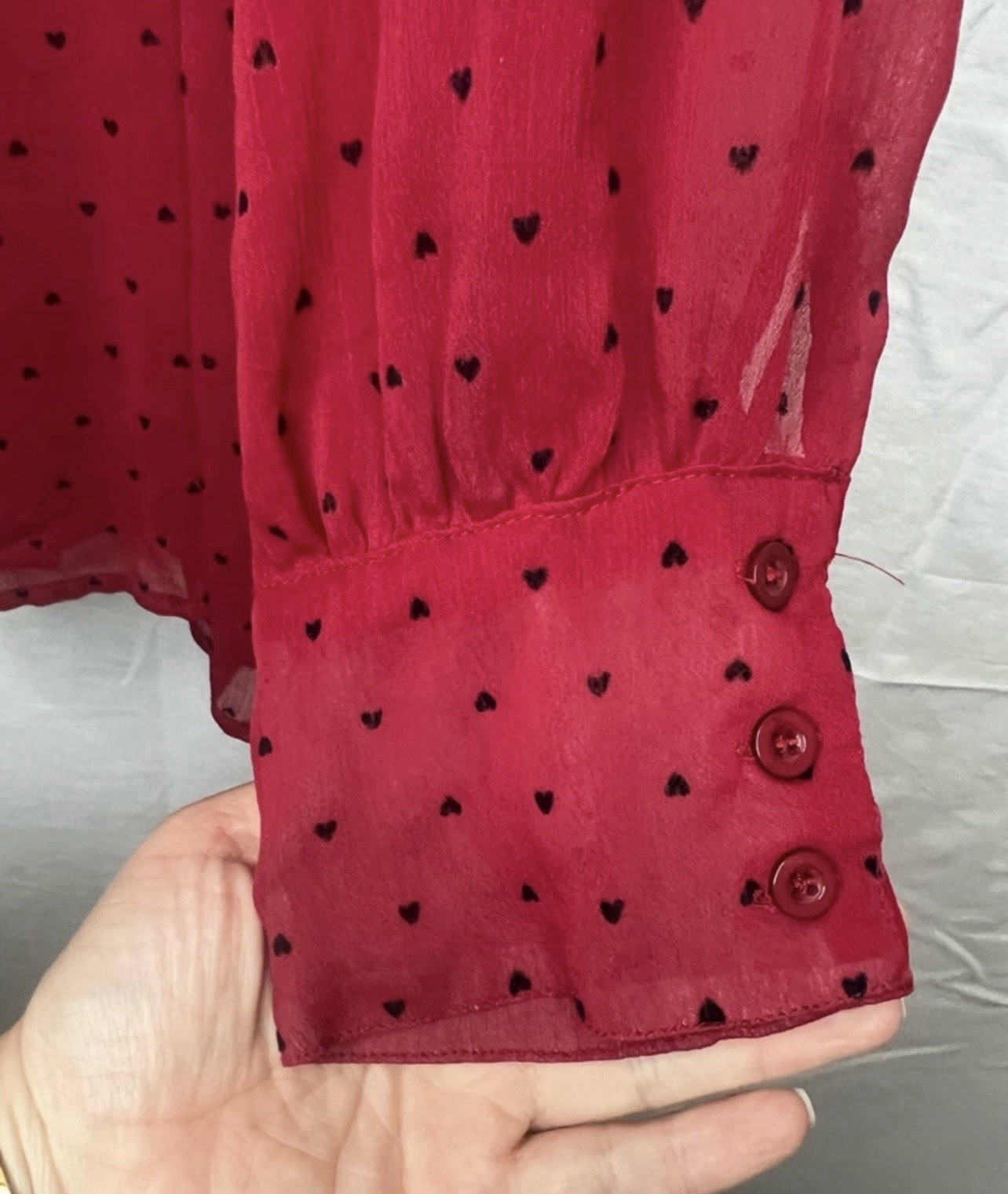 boohoo Red Sheer Chiffon Heart Print Collared Button-Up Long Sleeve Blouse 20
