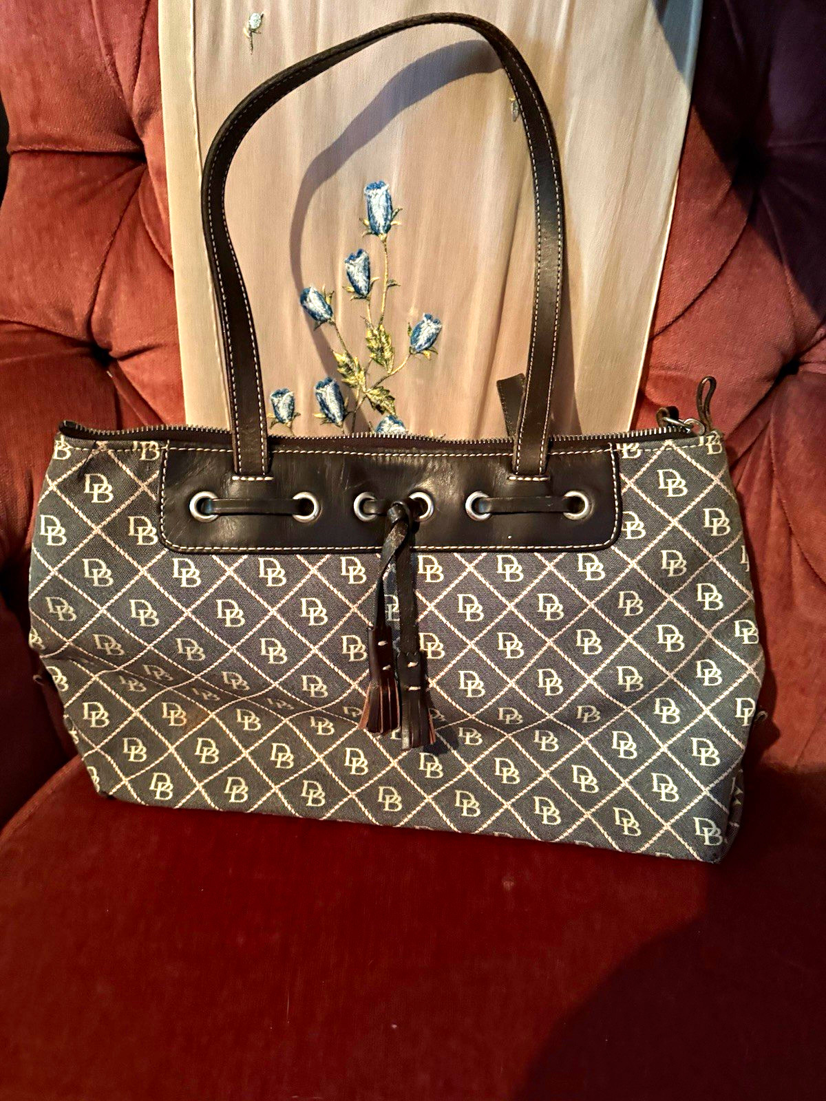 Dooney & Bourke Logo Tote Bag Brown/Beige Drawstring Tassel Silver Hardware