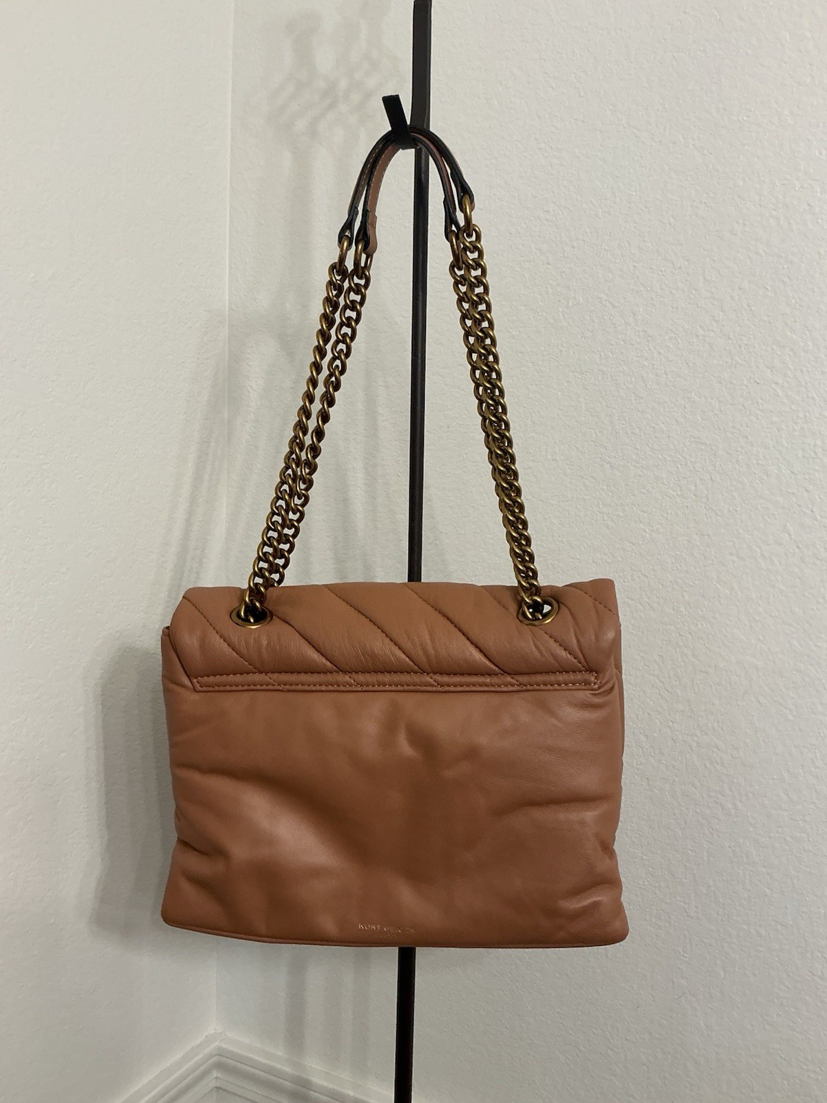 Kurt Geiger Brown Quilted Shoulder Bag Gold Hardware Chain Strap Solid