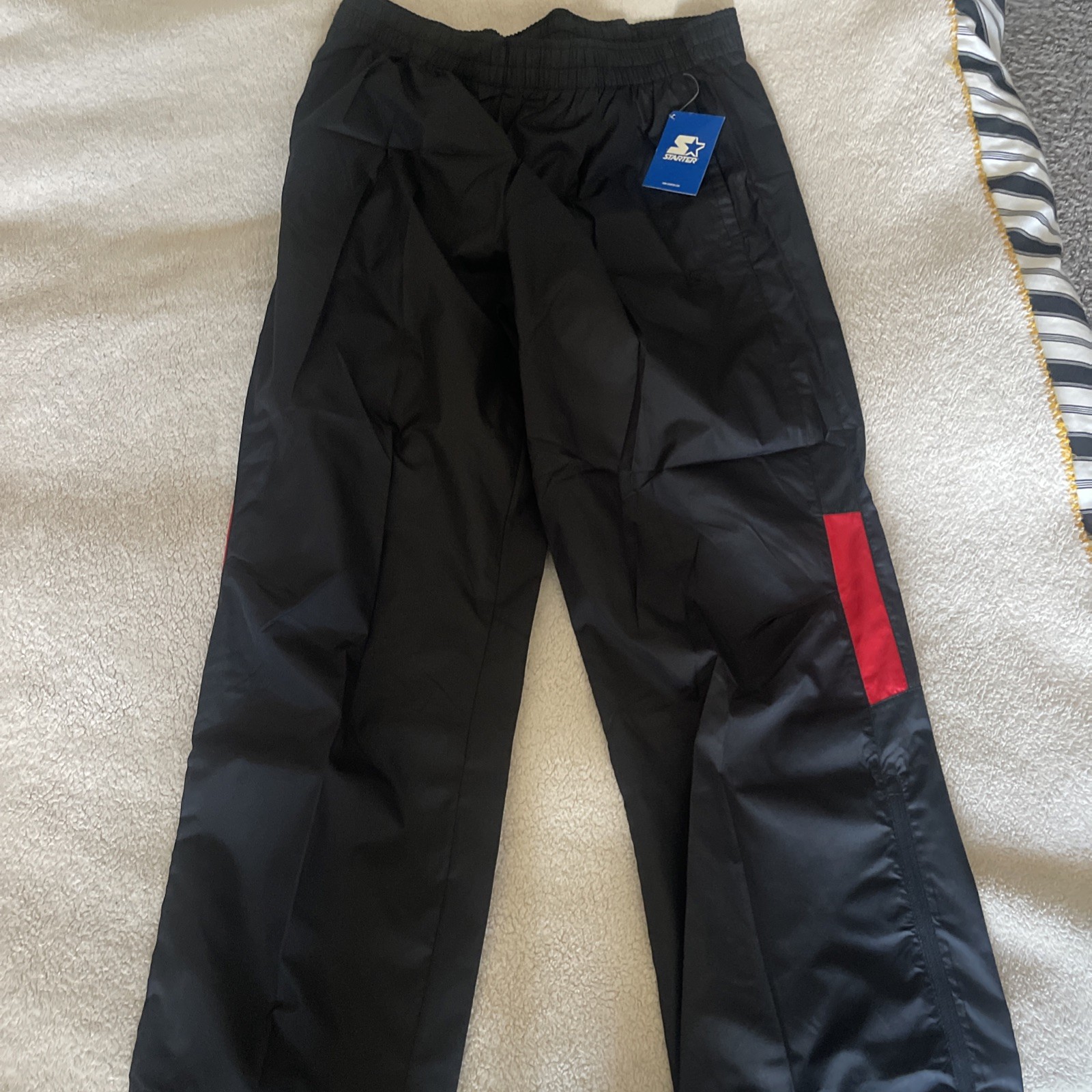 Boys Starter Brand Black w Red Trim Athletic Mesh Pants Size large!