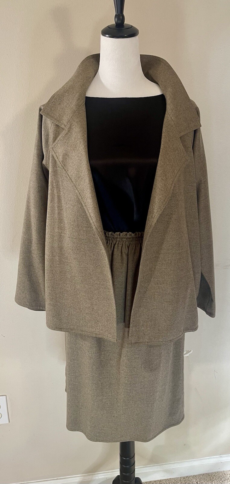 Zoran Vintage Designer 90% Wool 10% Cashmere Open Front Jacket & Skirt Set