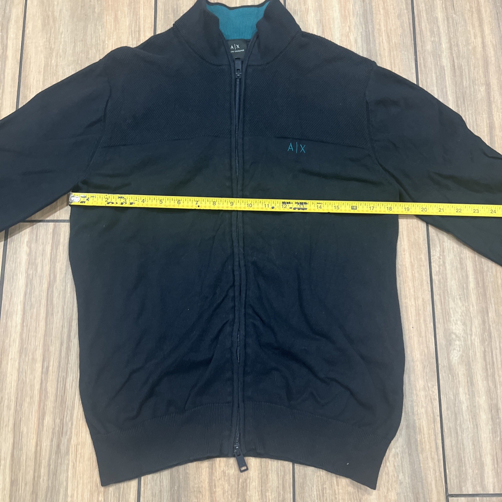 Armani Exchange Men’s Medium Zip Pullover Sweeter Designer Modern Casual Knit