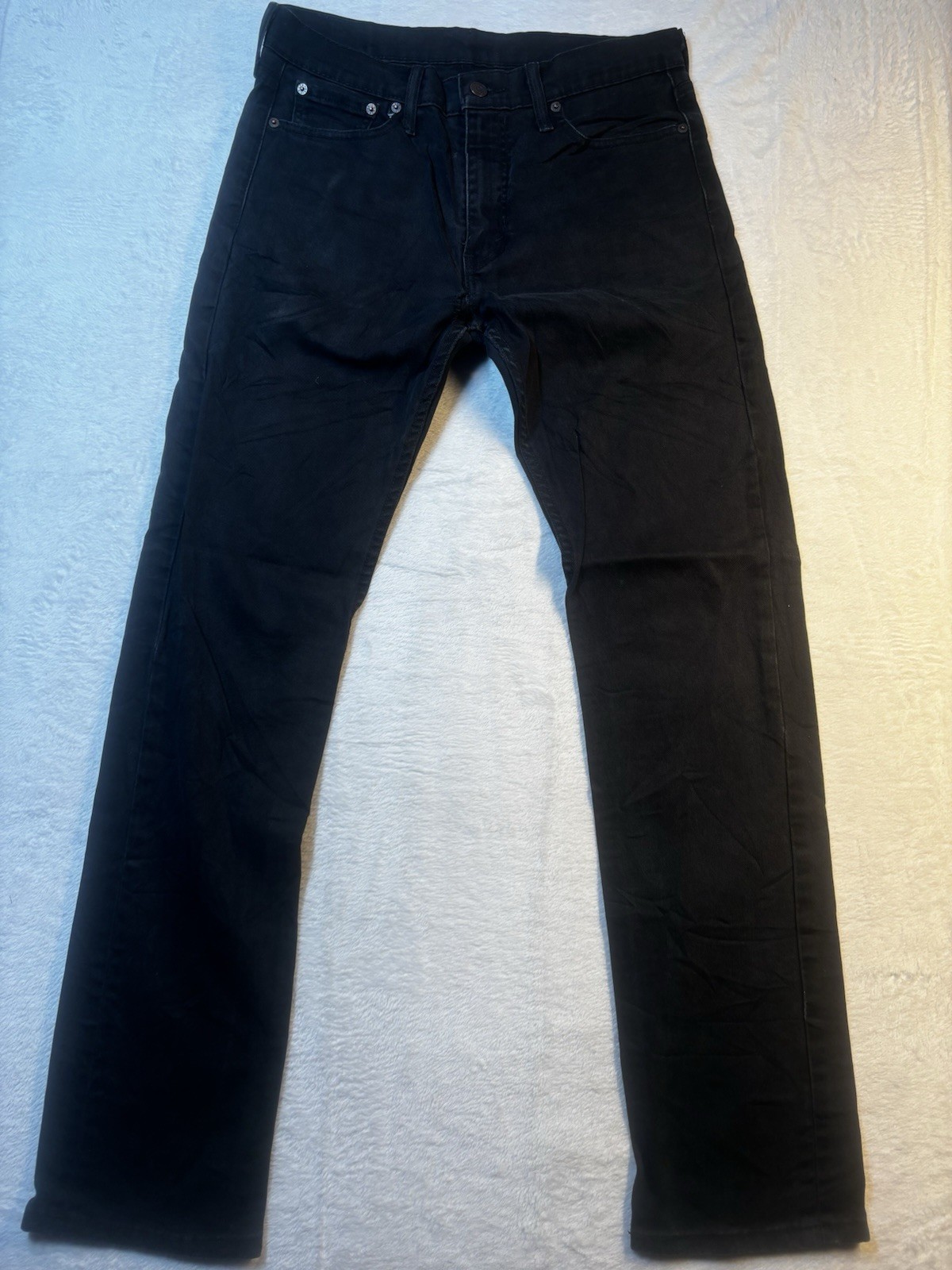 Levi’s 513 Jeans Men’s Size 32×34 Slim Black Denim Straight Leg Thrashed Holes