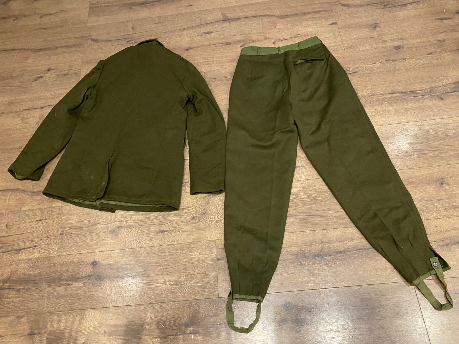 ALBANIA UNIFORM COMMUNIST ERA SOLDIER JACKET + PANTS ALBANIAN ENVER HOXHA #123