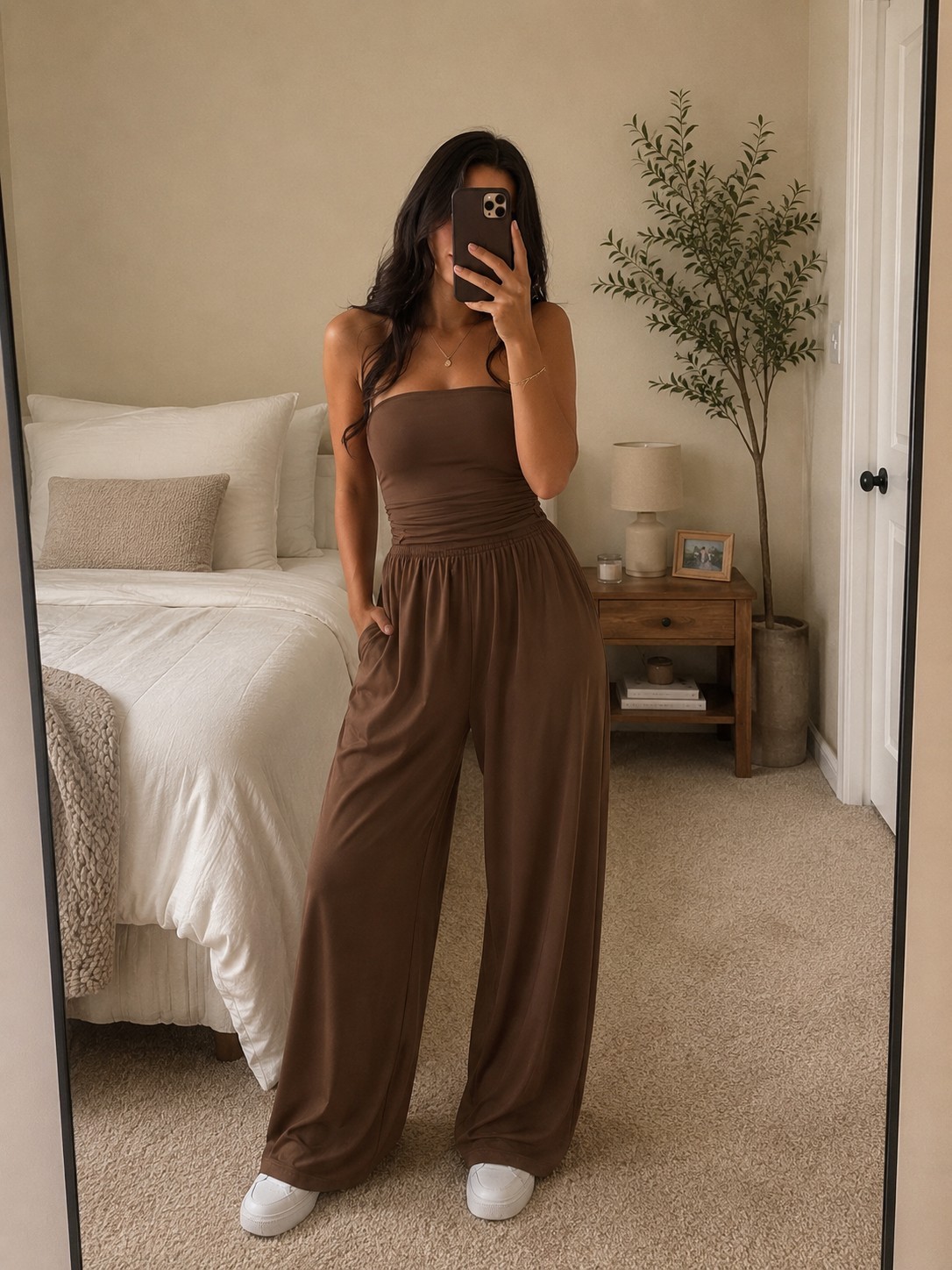 PrettygardenWomen’s Brown Strapless Sleeveless Wide-Leg Jumpsuit m