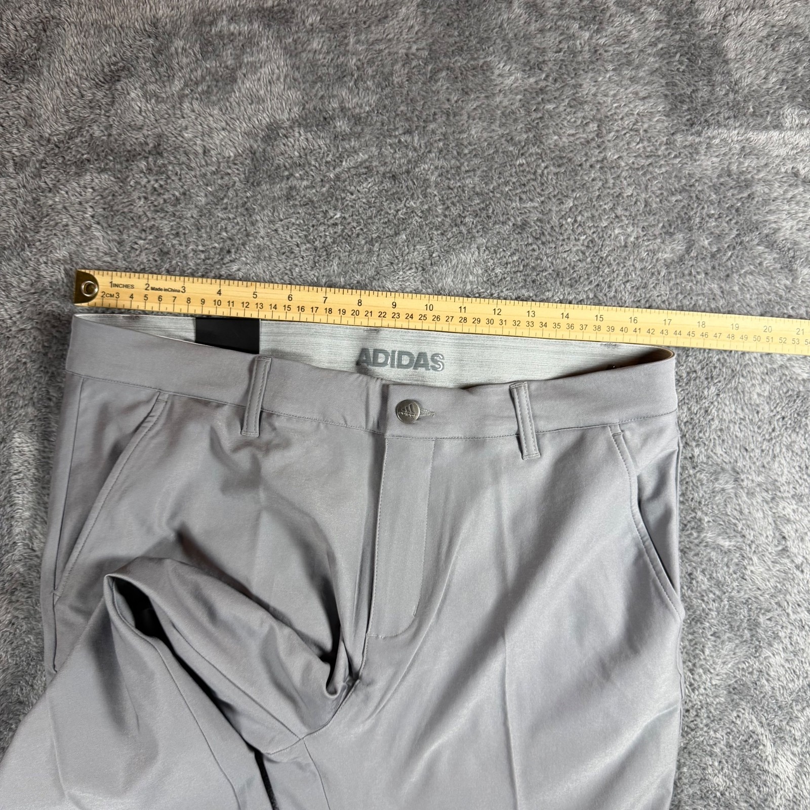 Adidas Ultimate365 Golf Pants Mens 33×34 (34×32) Gray Performance Stretch NWT