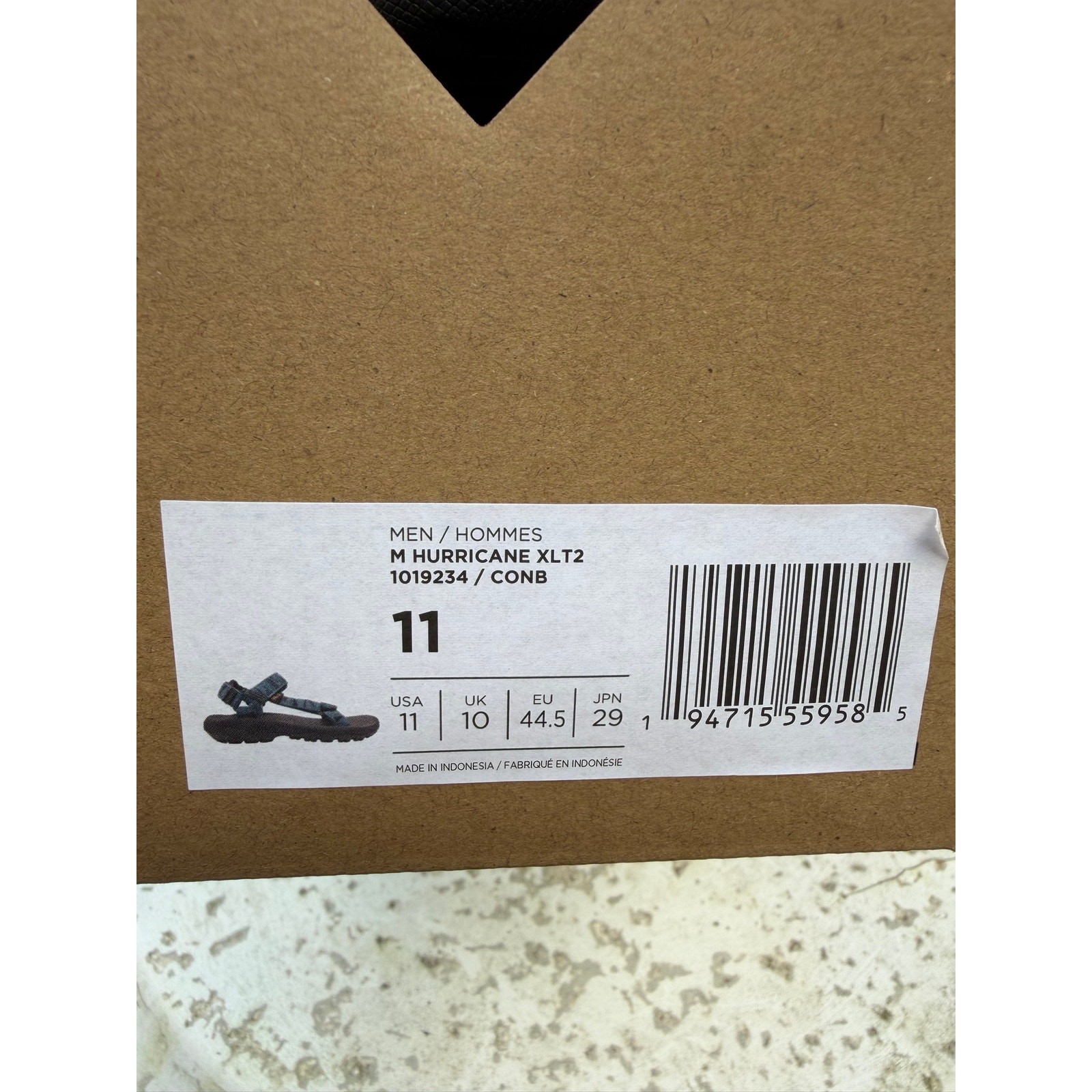 NWT Teva Hurricane XLT2 Gray Blue Sport Sandals Size 11