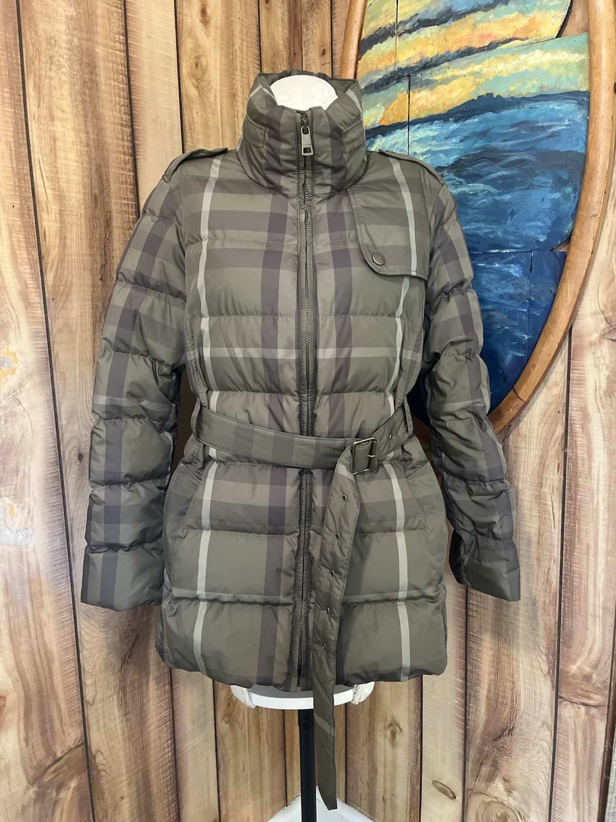 💋 Burberry Brit Puffer sz M, pit to pit 19.5”, sleeve 25”, 30”L 100% goose down