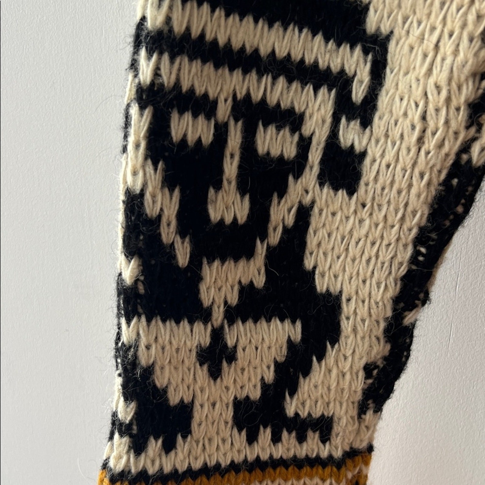 Source Unknown Brown and Yellow Patterned Cardigan, 38” across chest