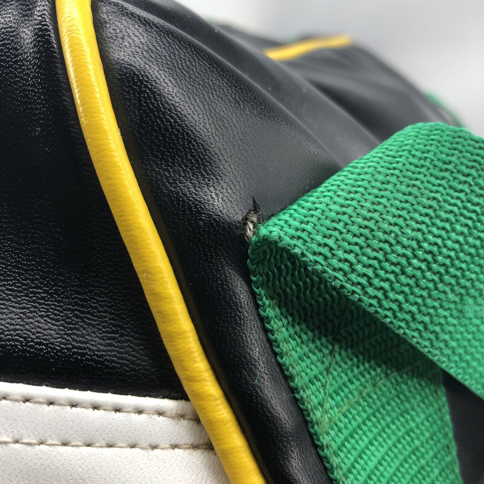 VTG 80s 90s SEATTLE SUPERSONICS Old Logo Player Issue Duffle Bag NBA Basketball