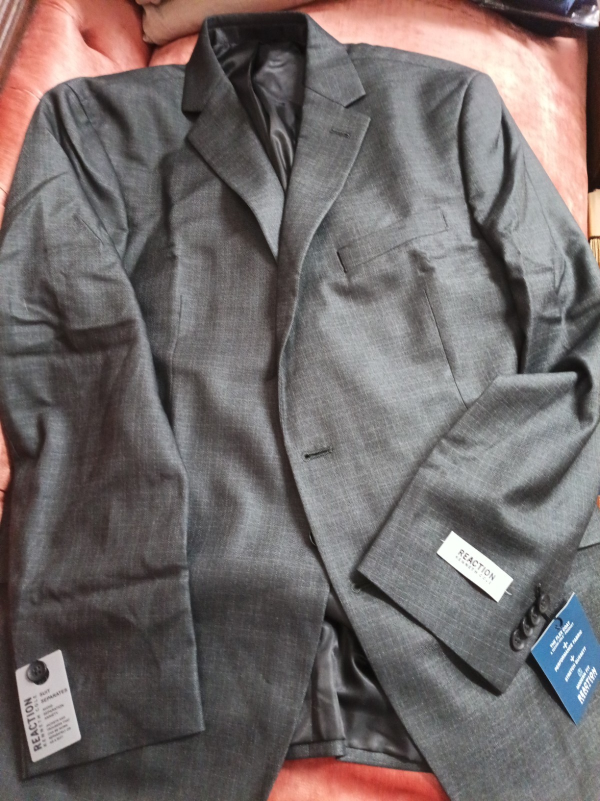 Kenneth Cole Reaction Men’s Size 44reg Grey Nailhead Sport Coat Suit Jacket NWT