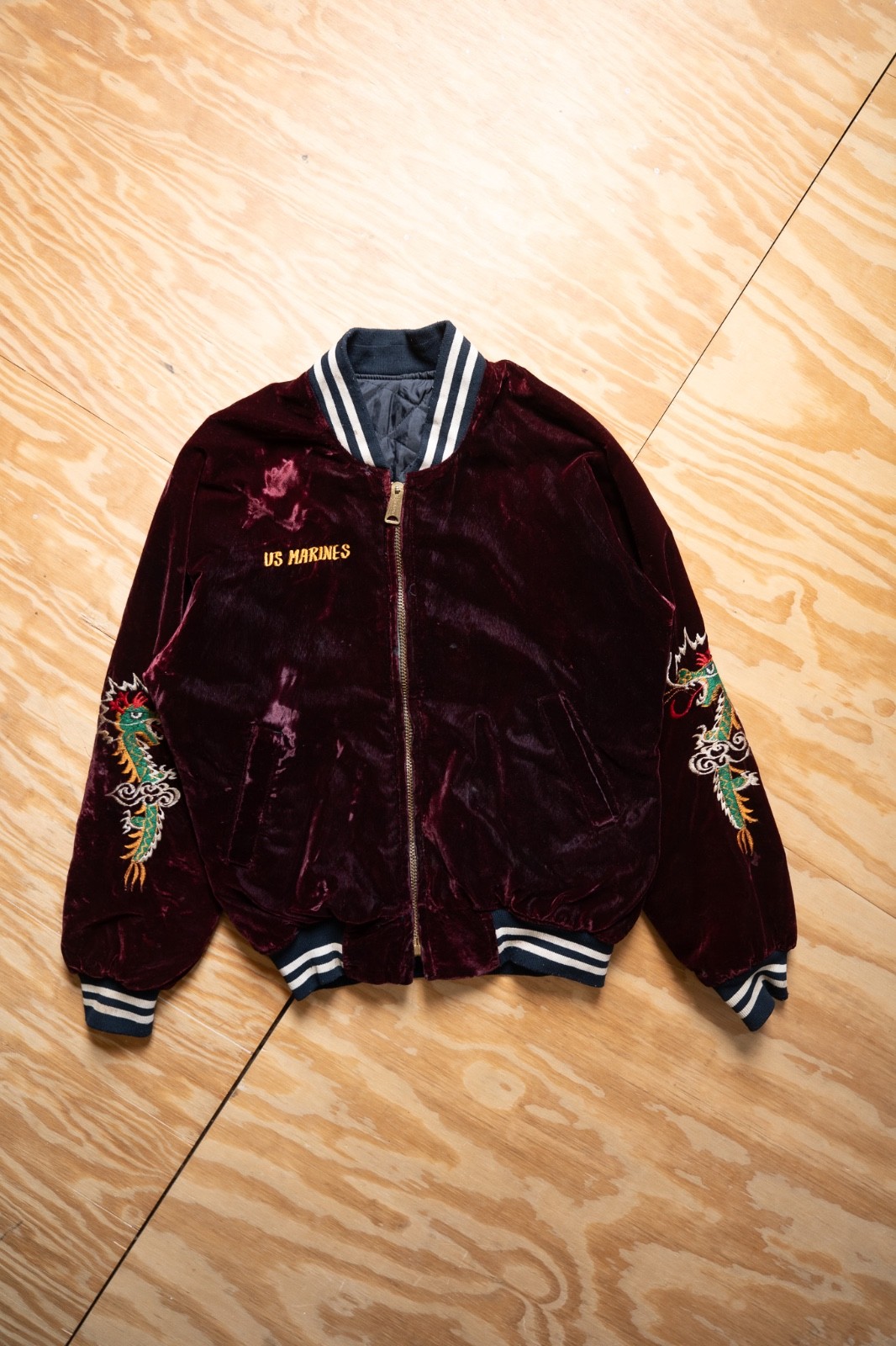 Vintage Reversible Quilted Velvet Souvenir Jacket ideal zipper embroidered