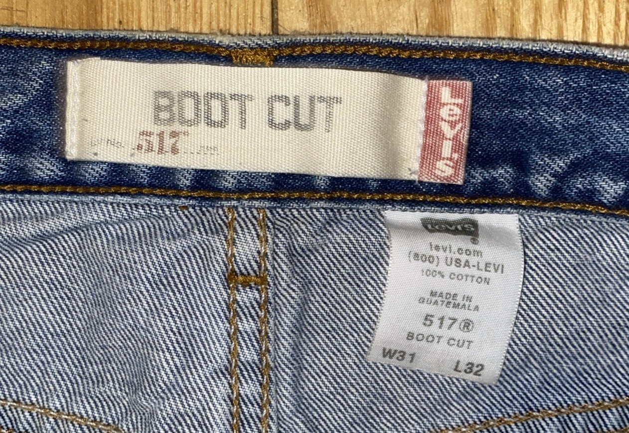 Levis Jeans Mens 31 X 32 517 Bootcut Relaxed Fit Med Light Wash Jeans Distressed