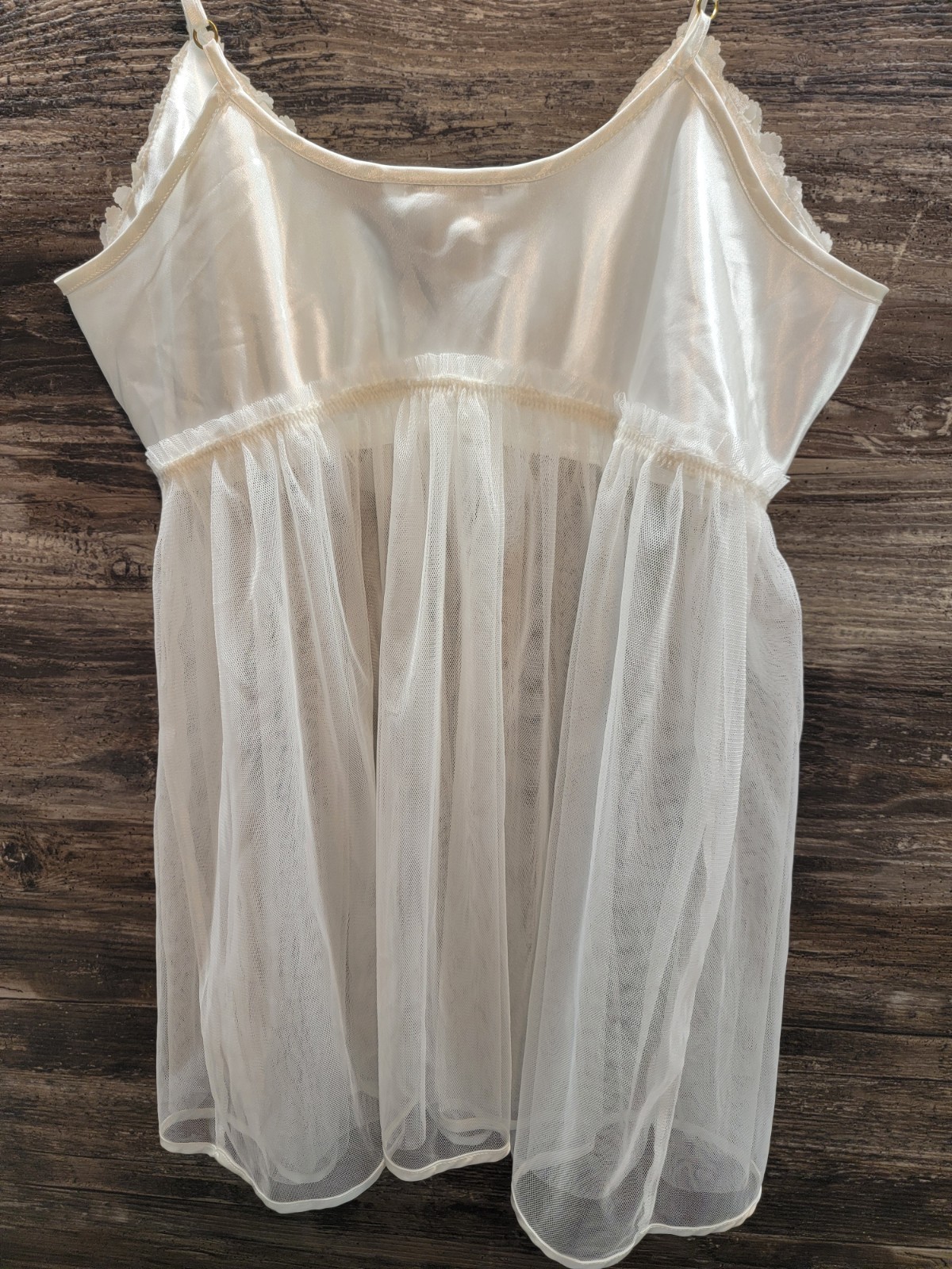 Flora By Flora Nikrooz Women’s Bellflower Cami Doll, Ivory, Medium