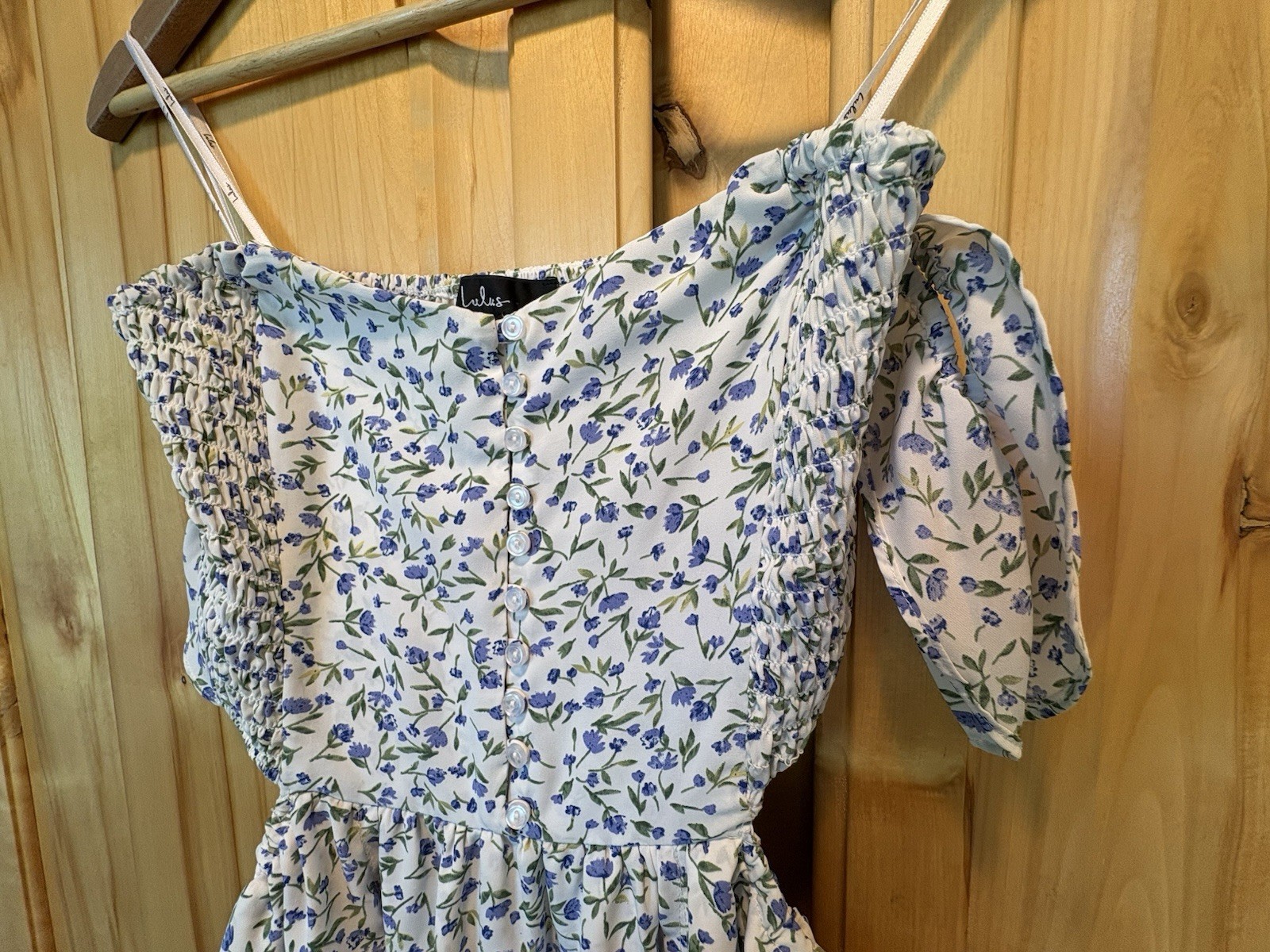 Lulus Midi Dress M White Blue Green Floral Off Shoulder Smocked High-Low