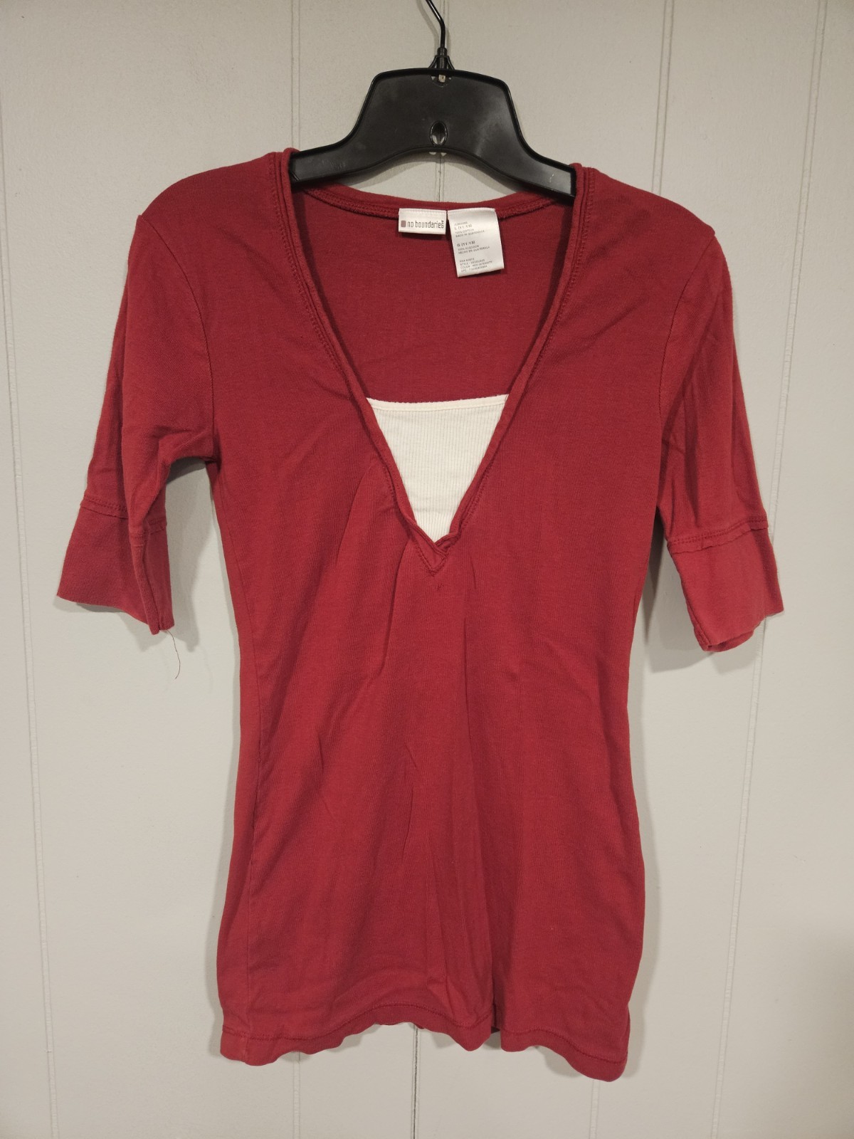 No Boundaries T-Shirt Top Juniors Size Large Red White 3/4 Sleeve Privacy Panel