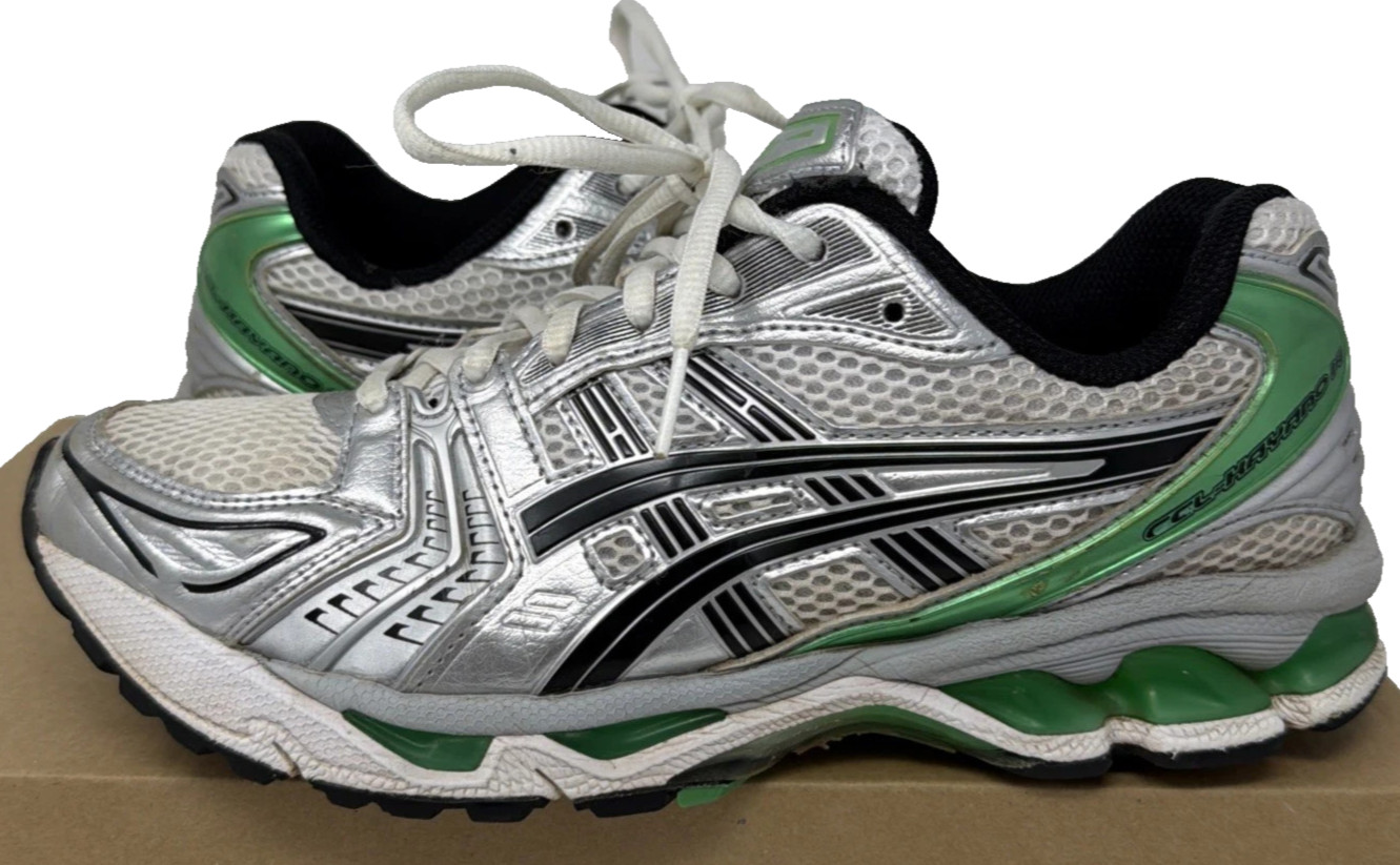 Asics Gel-Kayano 14 White Malachite Green Size 7 Men / 8.5 W 1201A019-110 USED