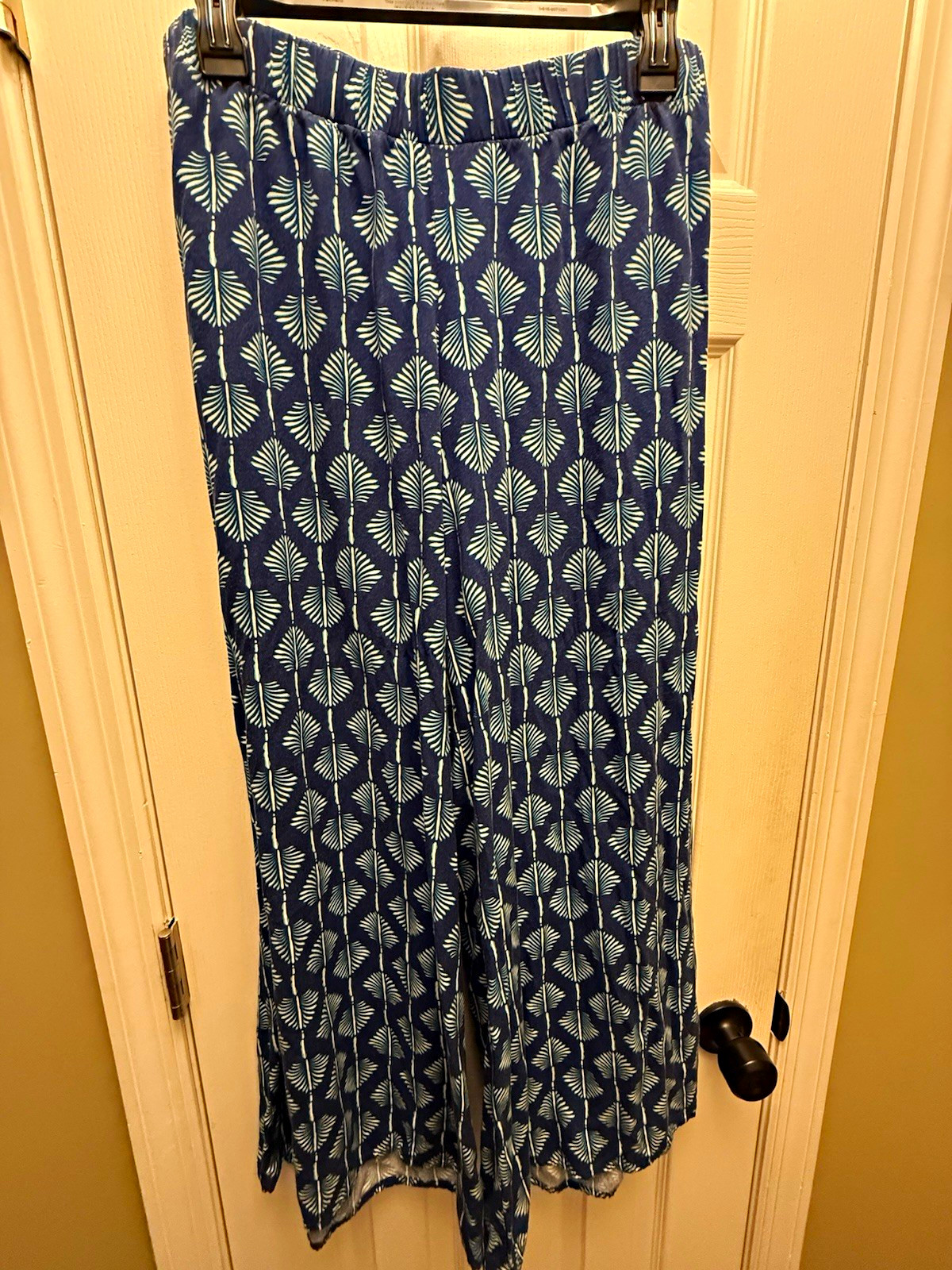 Escapada Living Women’s Blue/White Floral Wide-Leg Pull-On Pants Size L