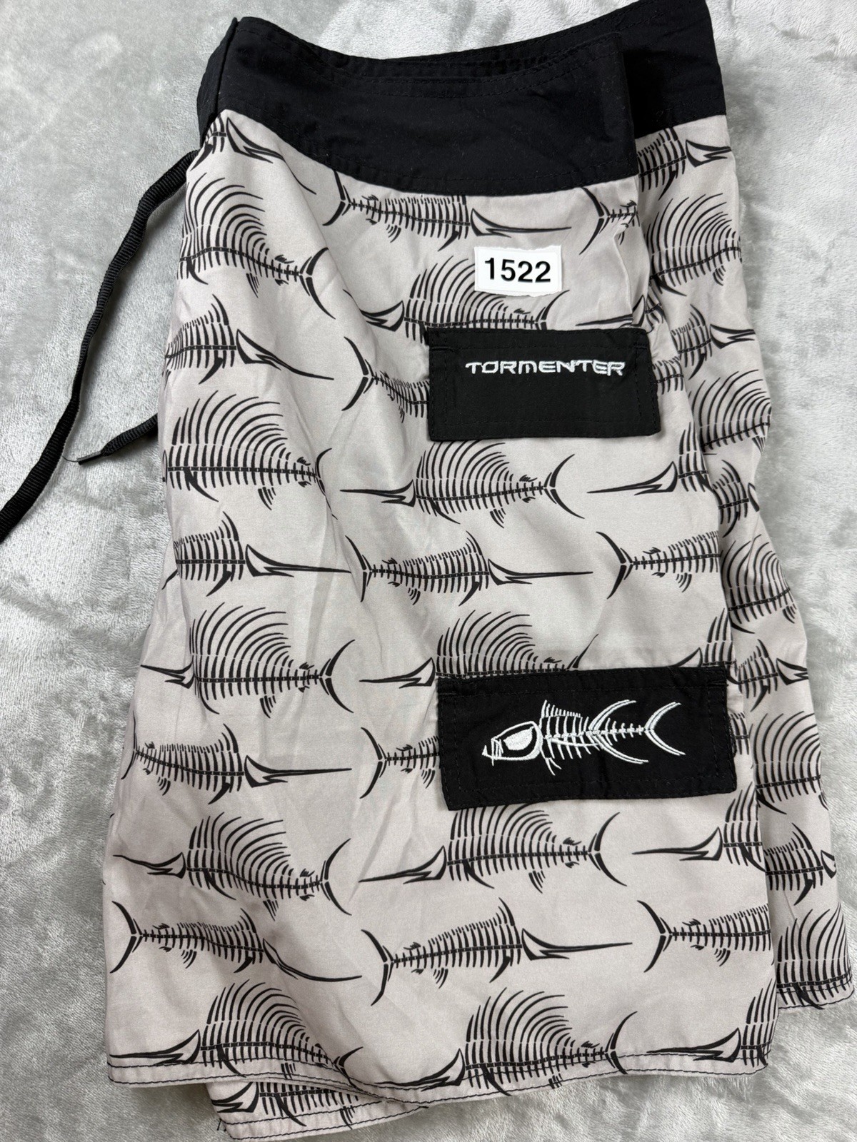 Tormenter Board Shorts Men’s 36×8 Gray Black Fish Skeleton Pocket Logo Surf Swim