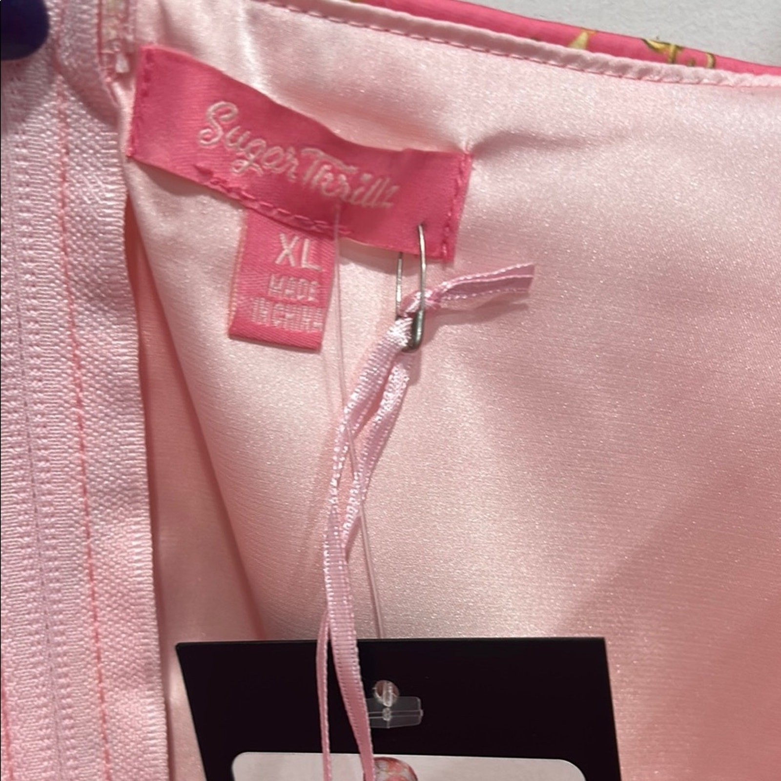 Y2K Jenny from the block pink and Gold chain peplum tank matching scarf new XL
