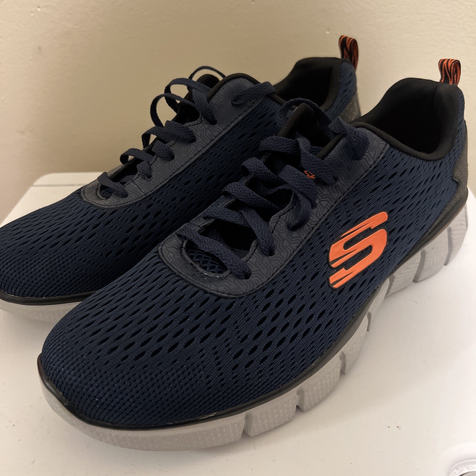 SKECHERS DUAL-LITE Navy Relax Fit Memory Foam Athletic Shoes 51529 Men’s Size 8