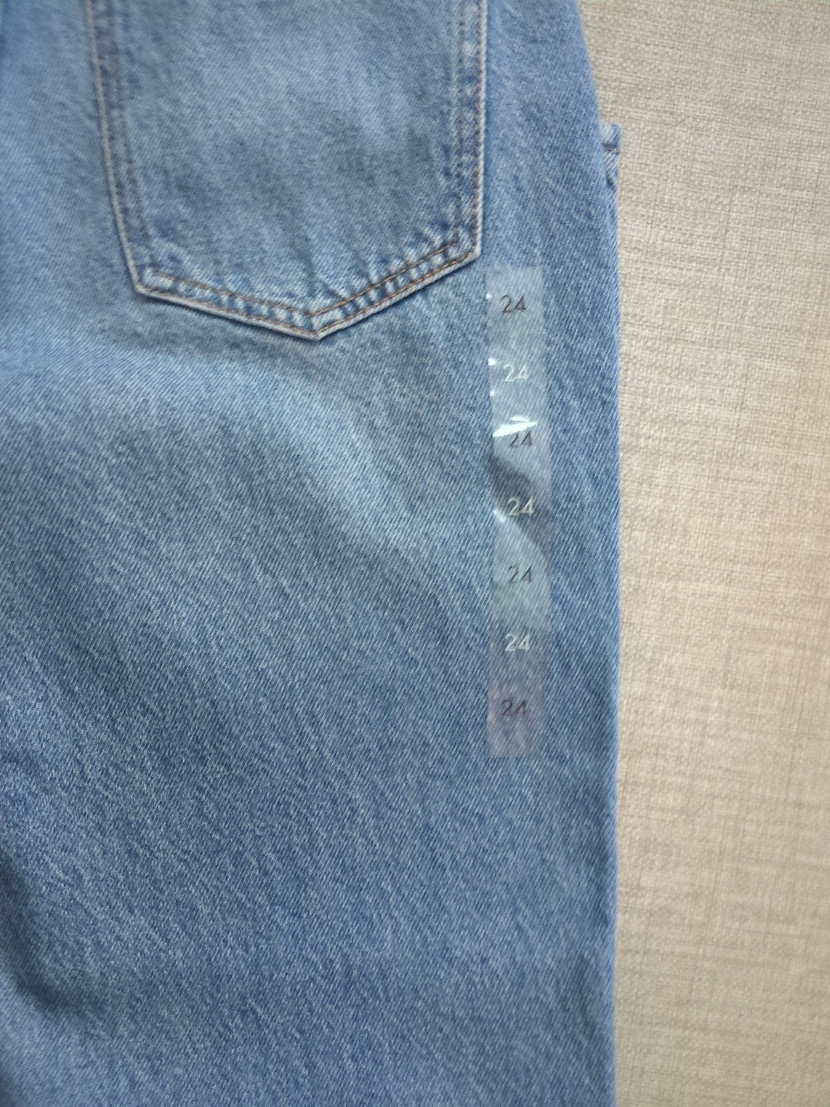 Pacsun Mom Jeans Light Wash Size 24 High Rise (24×28) NWT