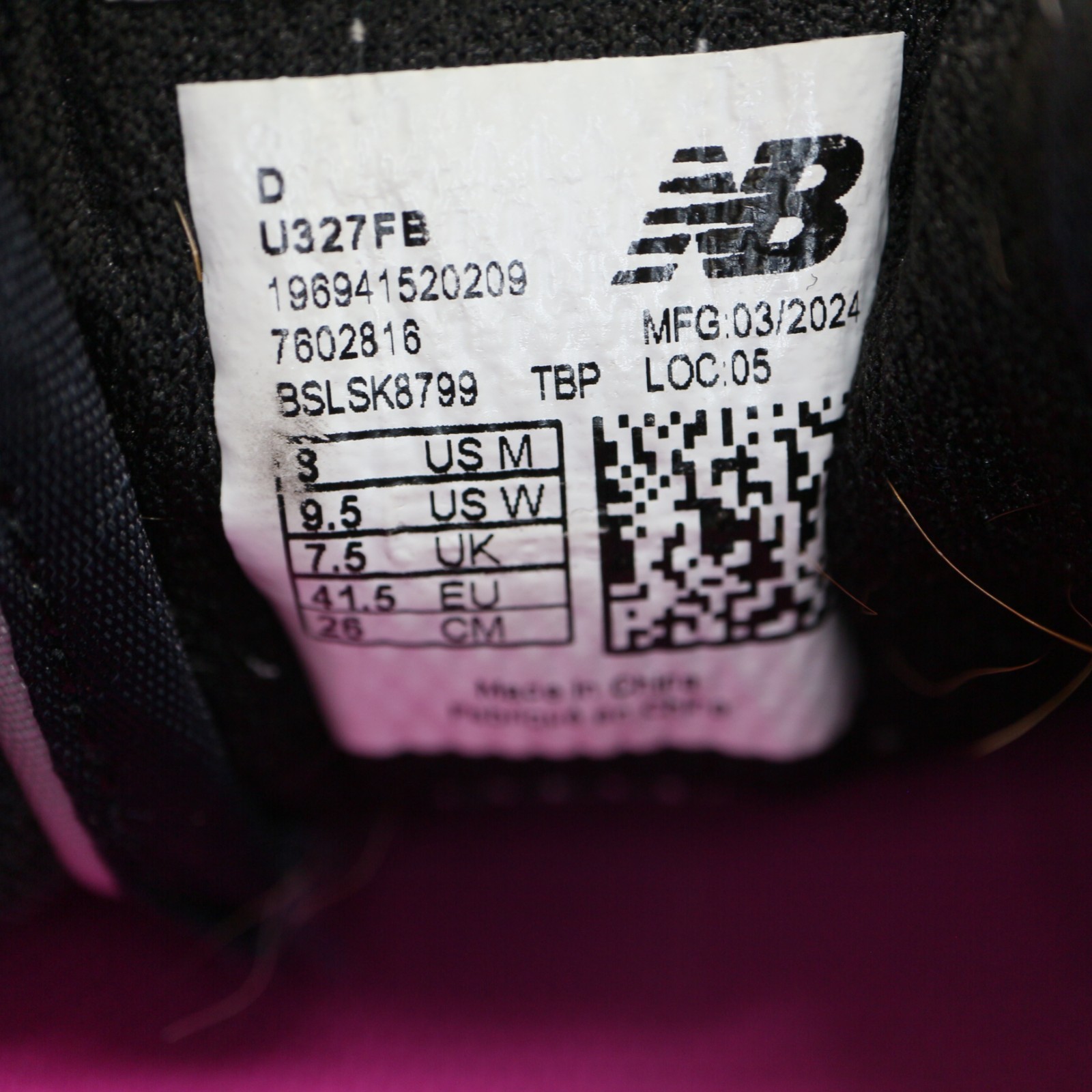 New Balance 327 x FIGS Womens Size 9.5 DBlack White Ripstop Shoe Sneakers U327FB