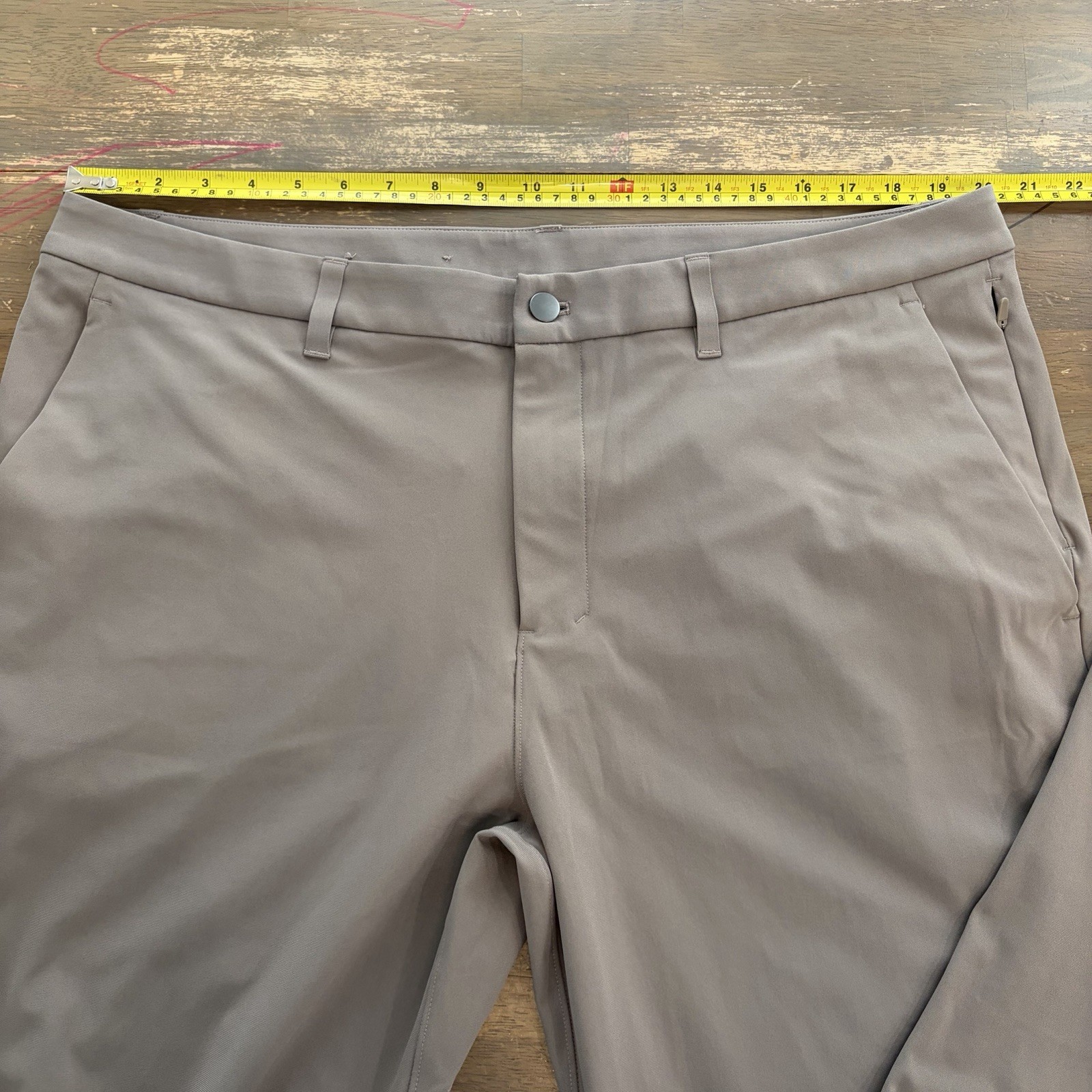 Lululemon Pants Mens 40×33 Tan ABC Commission Classic Fit Warpstream Stretch