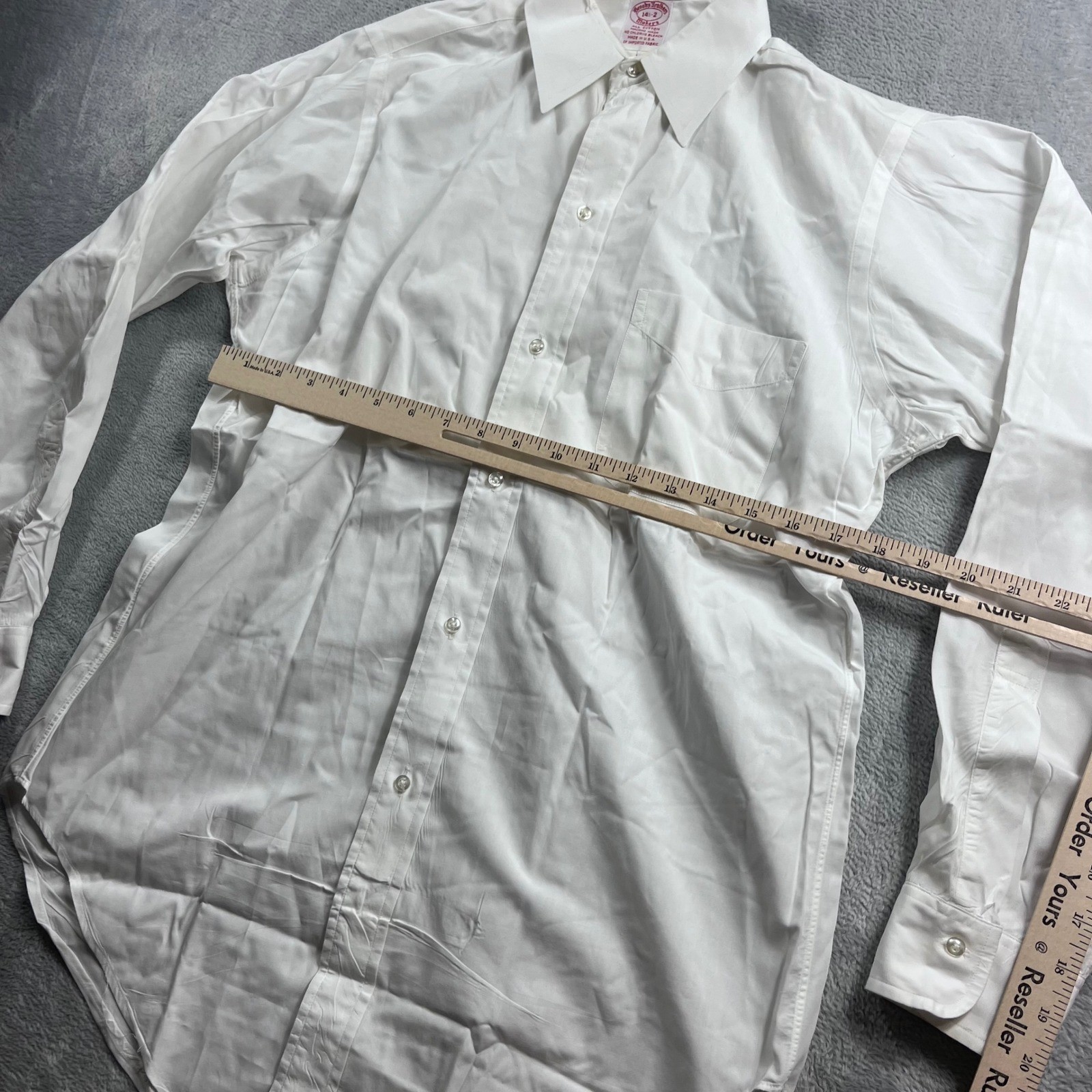 Brooks Brothers Makers White Cotton Dress Shirt Mens 14.5-2 Made in USA Pocket