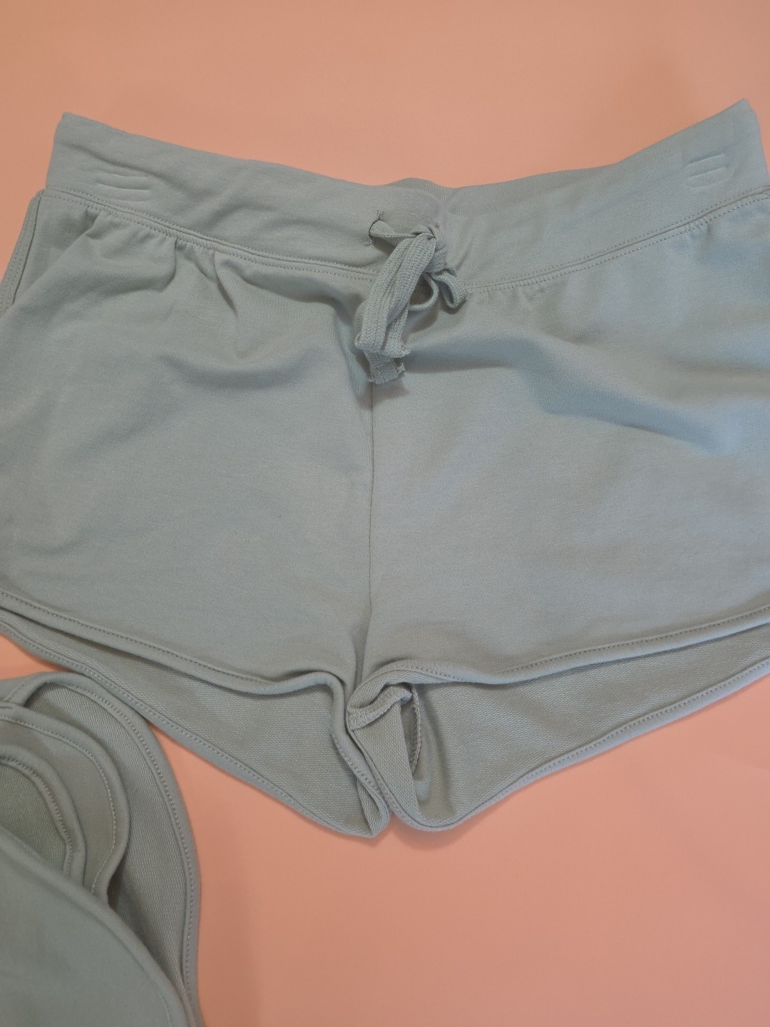 Ambiance Clash Bouclé Women’s Shorts Size Large Sage Green Drawstring Casual Lou