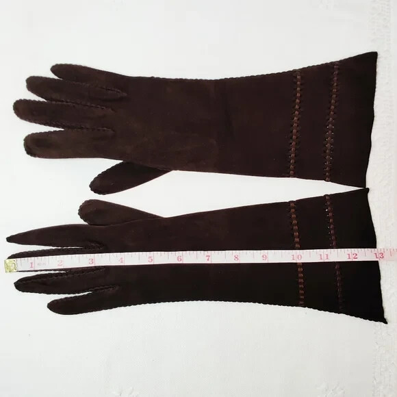 Brown Fine Suede Leather Gloves All Occasions New Condition Vintage Size 7.5