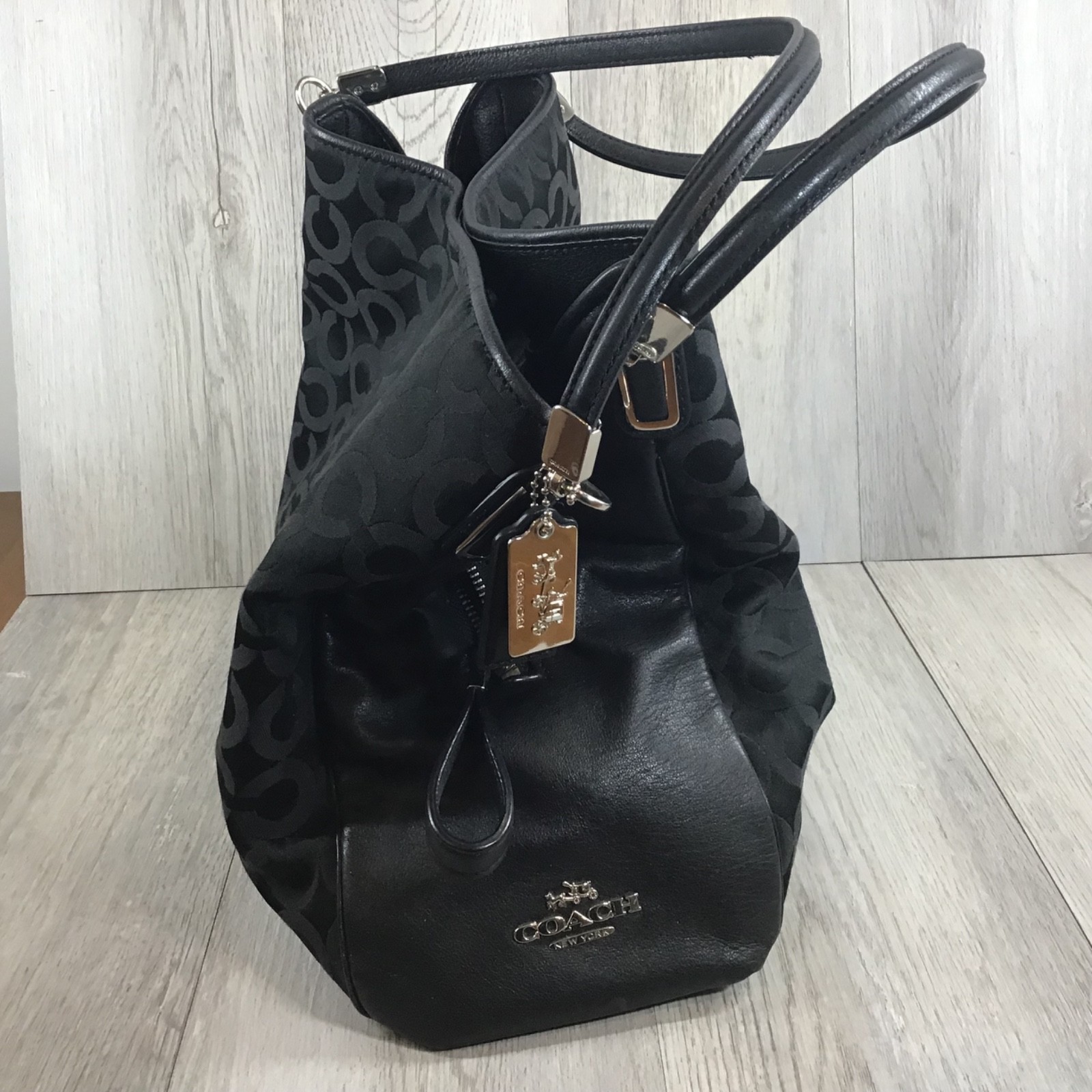 COACH Madison Phoebe Signature Collection 3 Compartment Hobo Shoulder Bag Purse